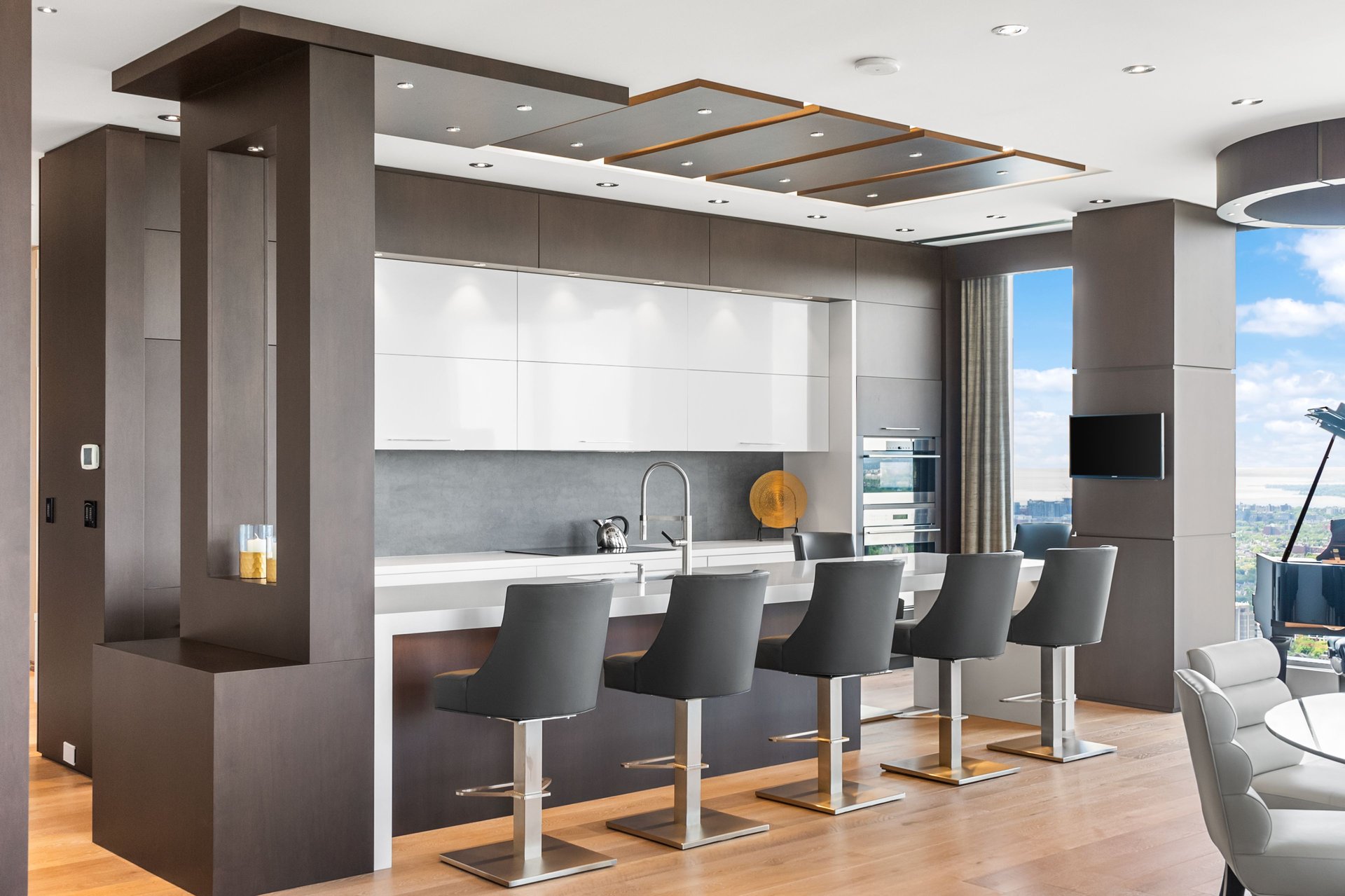 Four Seasons Residence