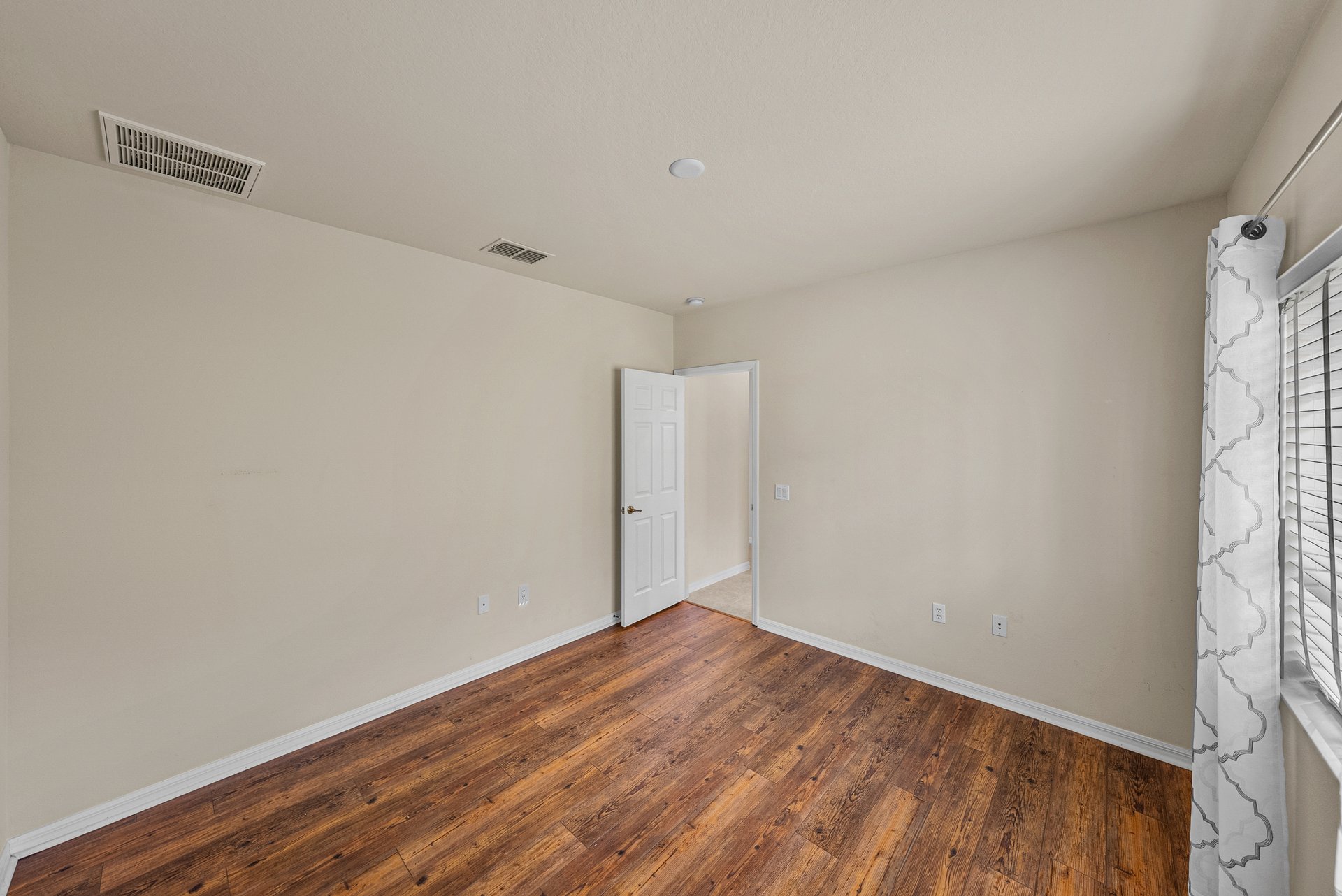 34321 SAHALEE LOOP