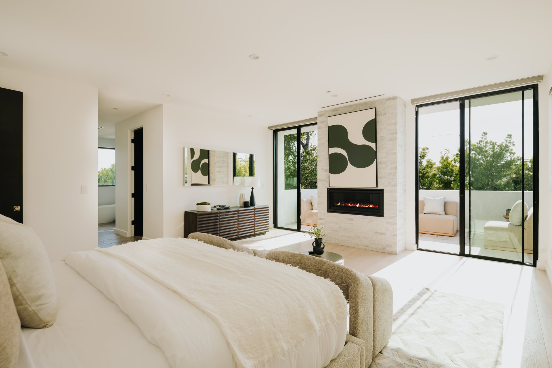 345 N Vista St, Beverly Grove
