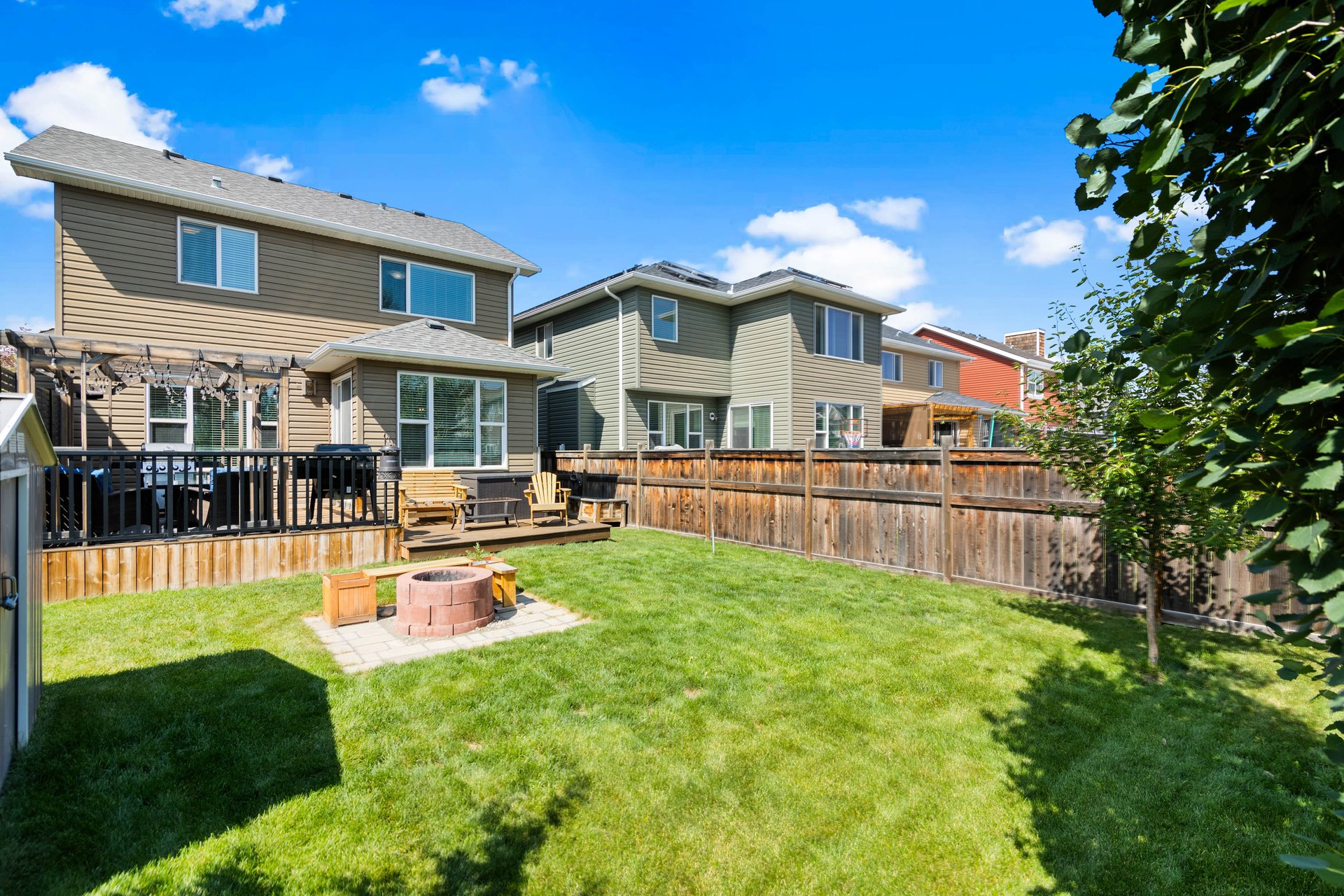 260 Auburn Bay Drive SE