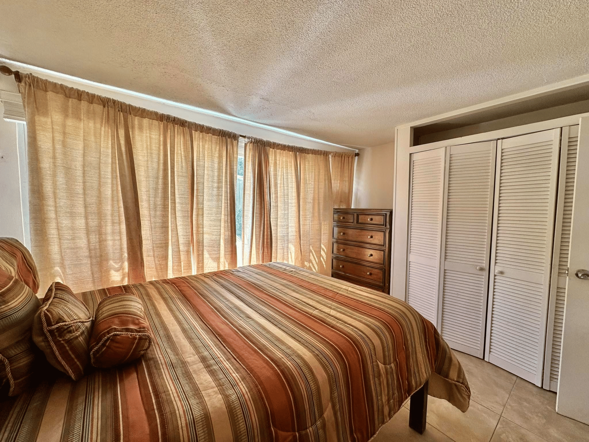 1036 Waterfront Drive 2 Bedroom Condo