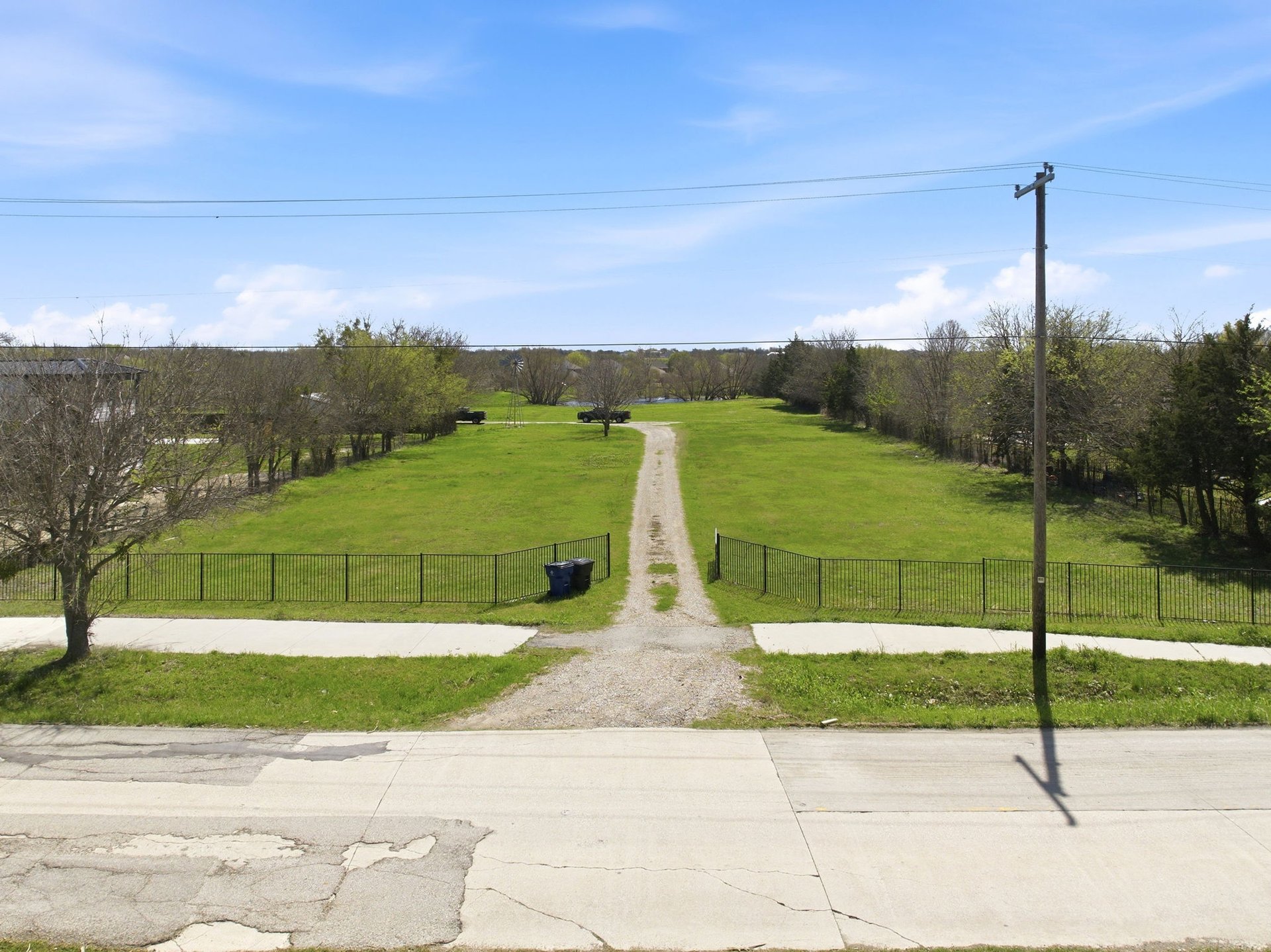 6.15 Acres For Sale in Heath, TX