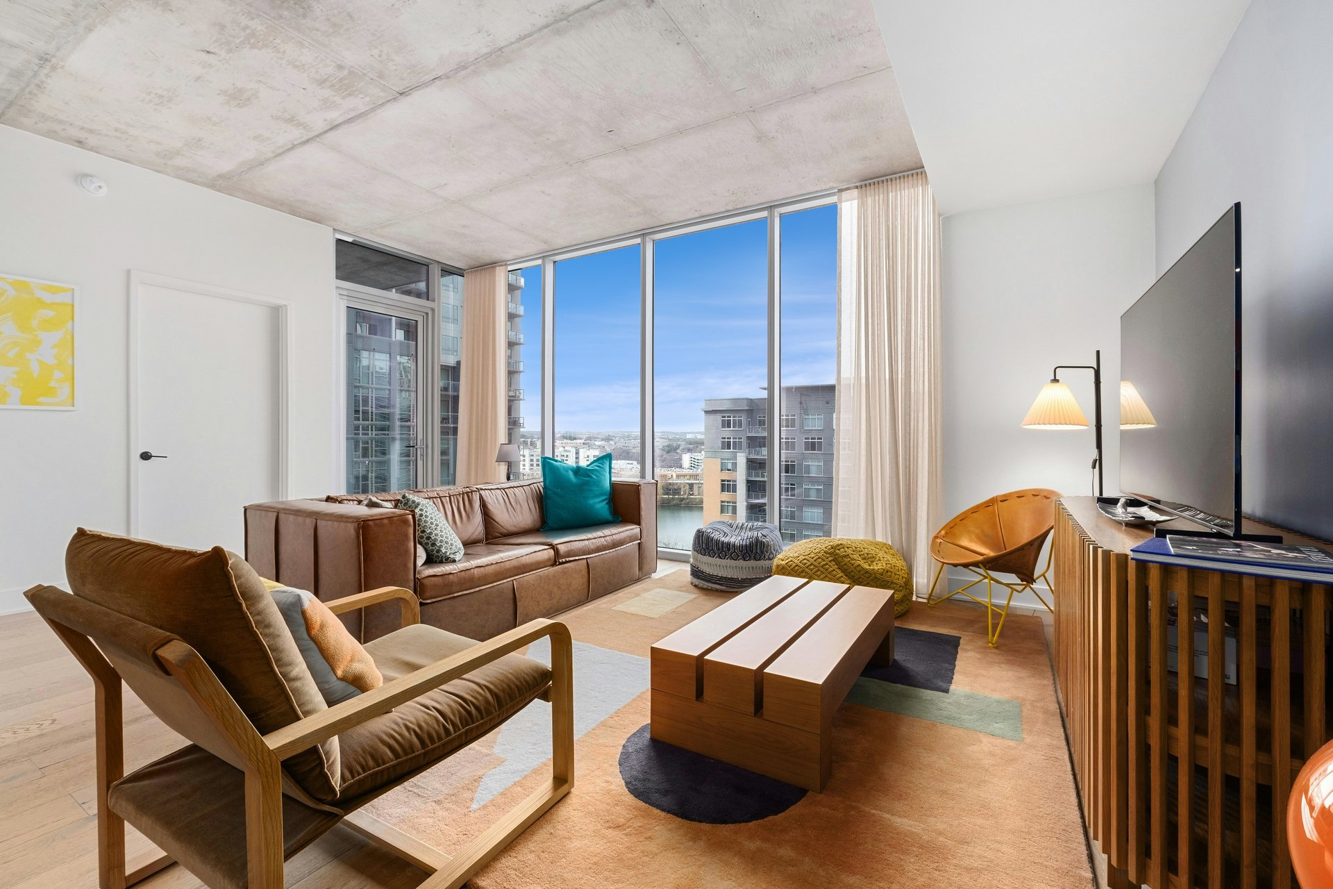 48 East Avenue #1310