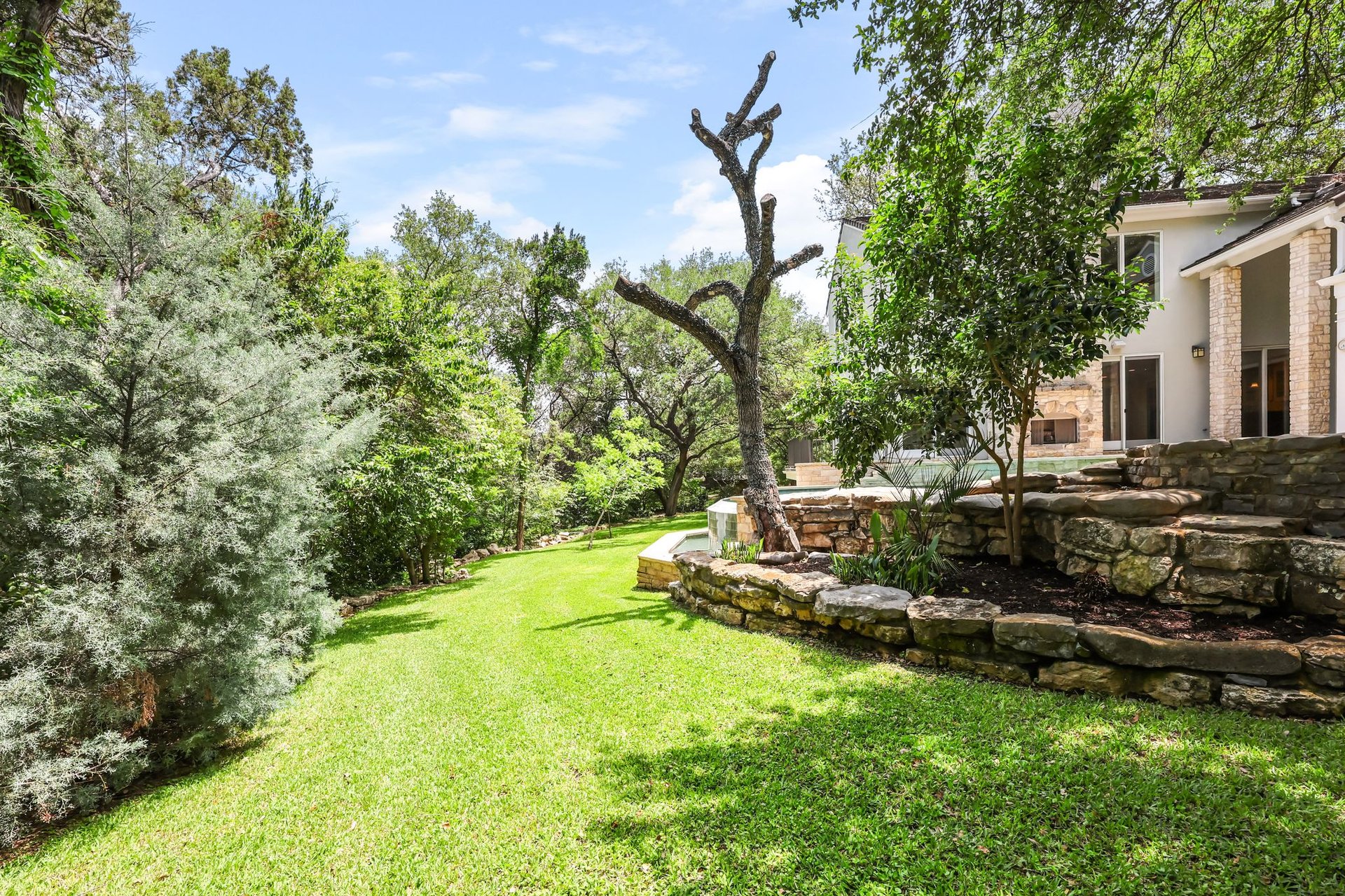 4306 Bennedict Lane