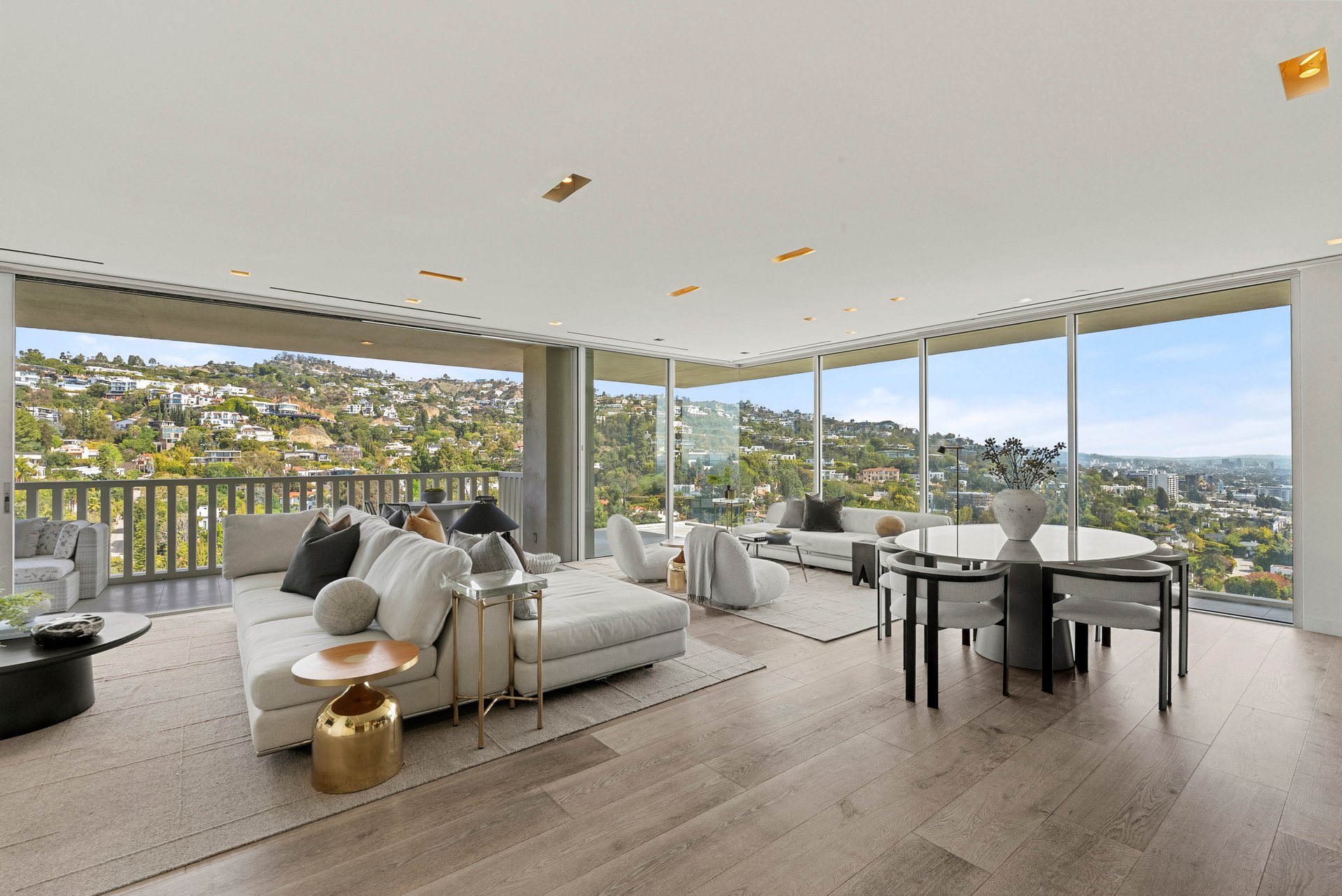 9255 Doheny Rd #1805, Sunset Strip