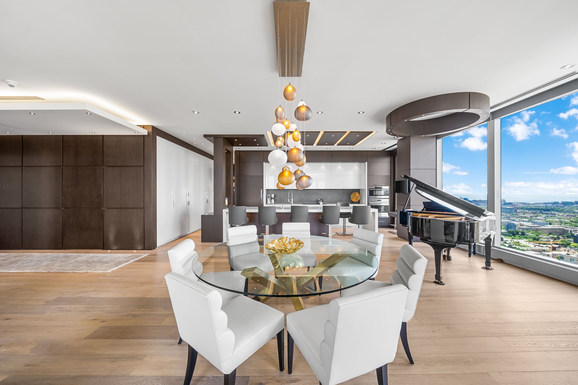 Four Seasons Residence