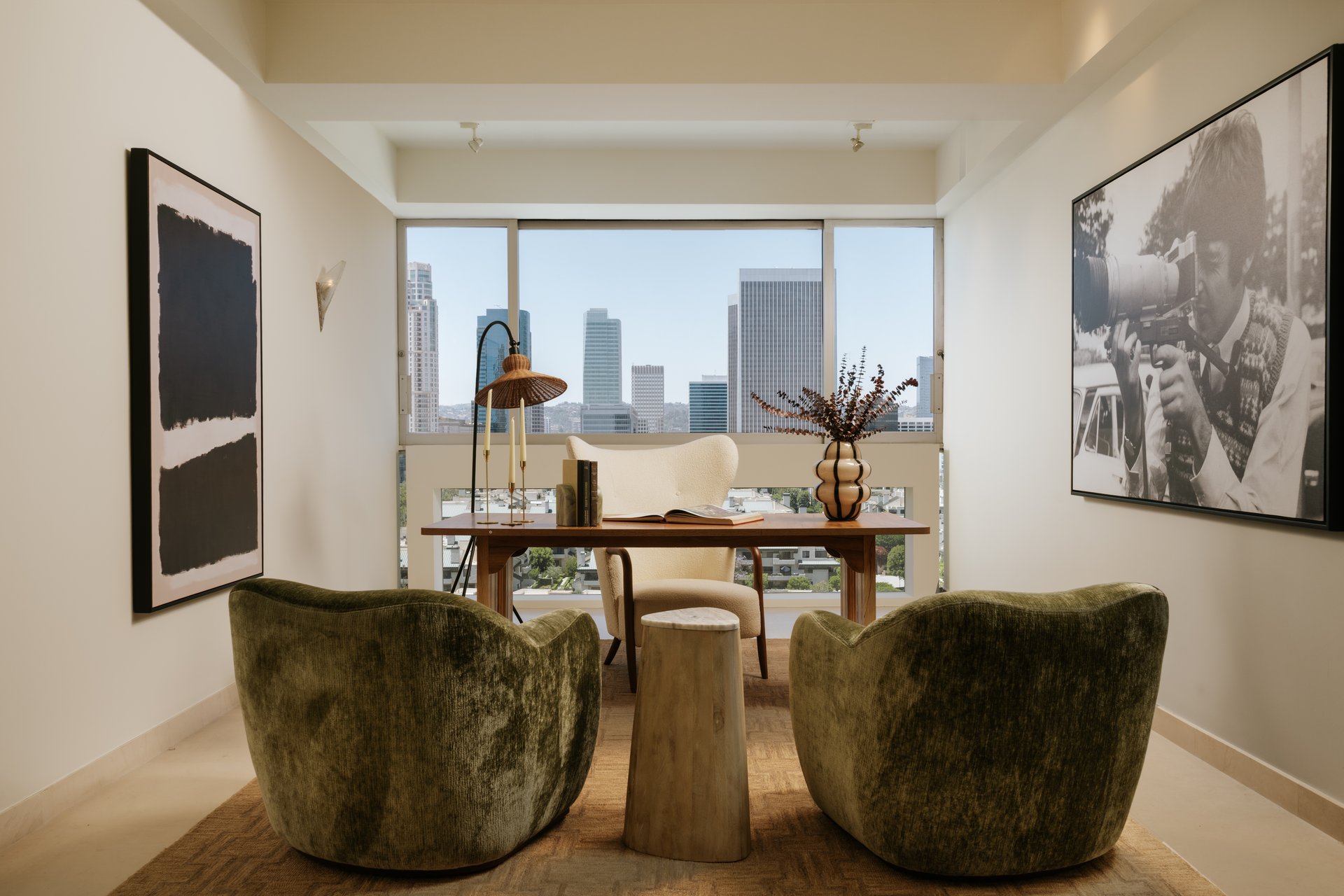 2222 Avenue Of The Stars Unit: 1404