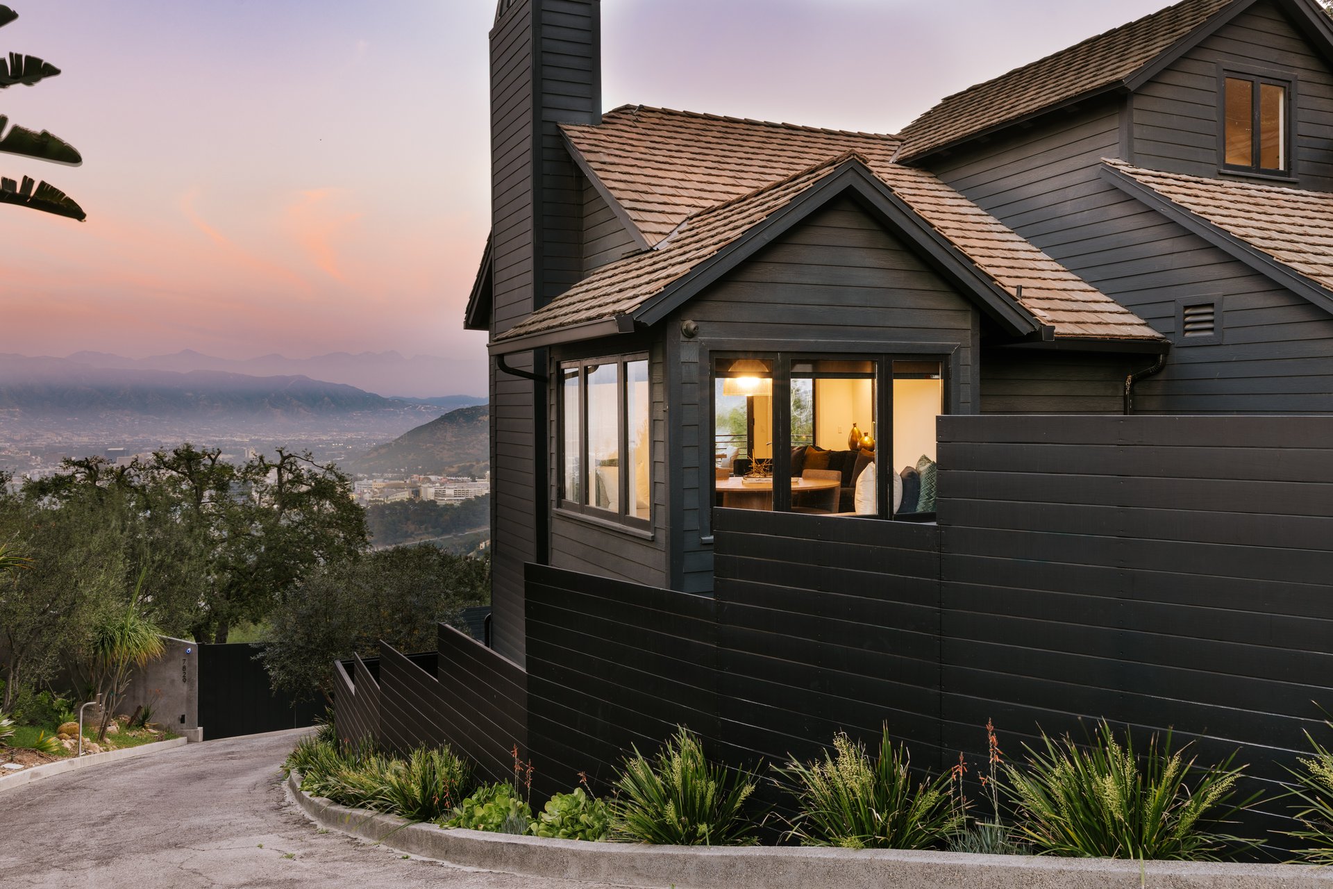 7825 Torreyson Dr, Hollywood Hills