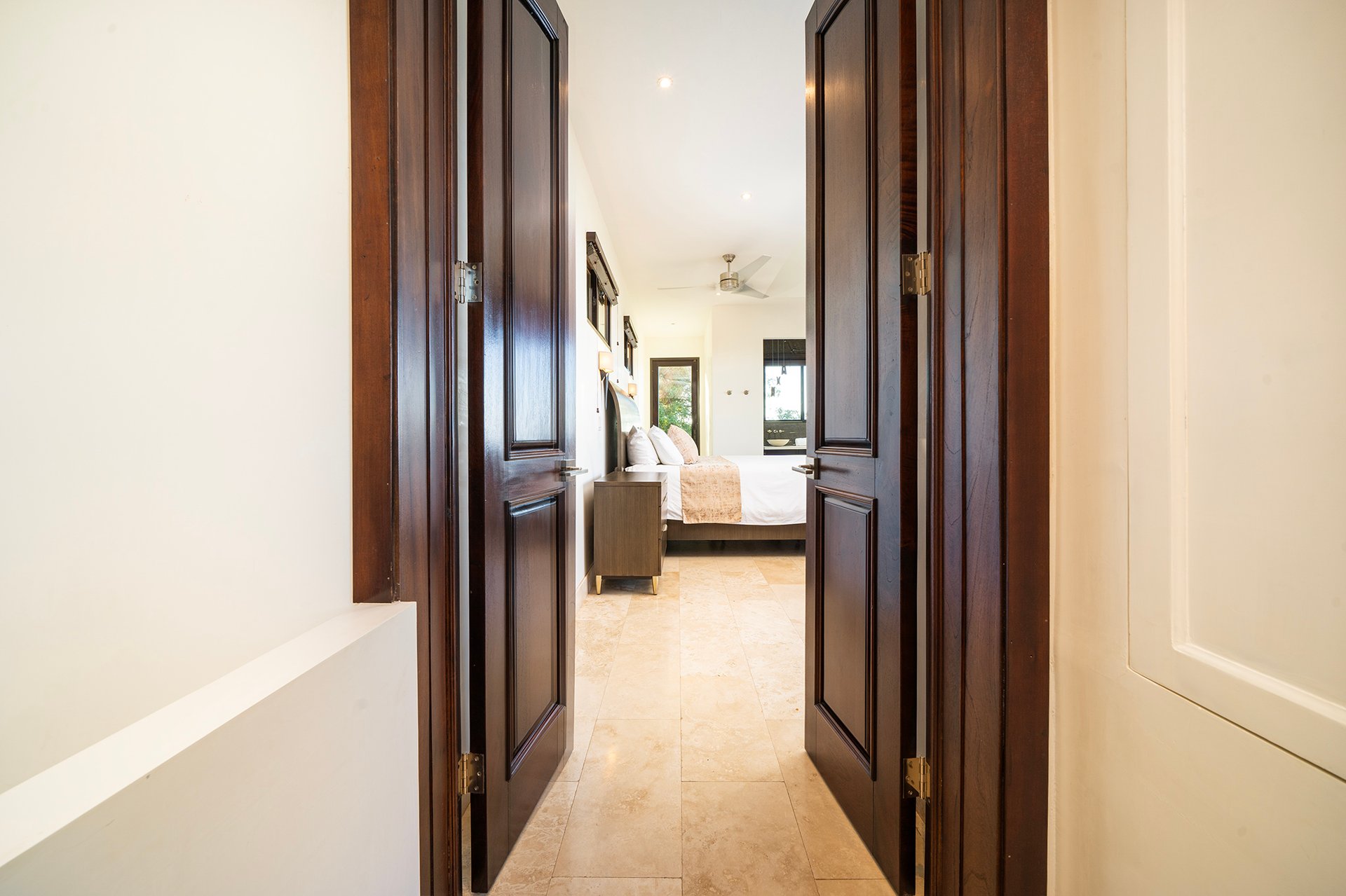 Casa Todo Bien and Guest House: Luxury 4BR Main Home + Guest House with Ocean Views
