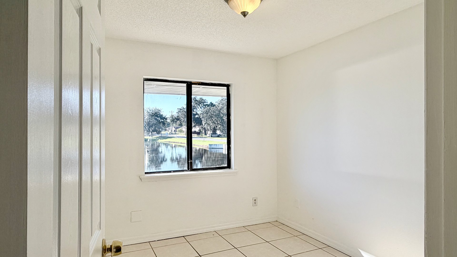 Longwood Three-Bedroom, Two-Bathroom Duplex for Lease on Lake Wayman