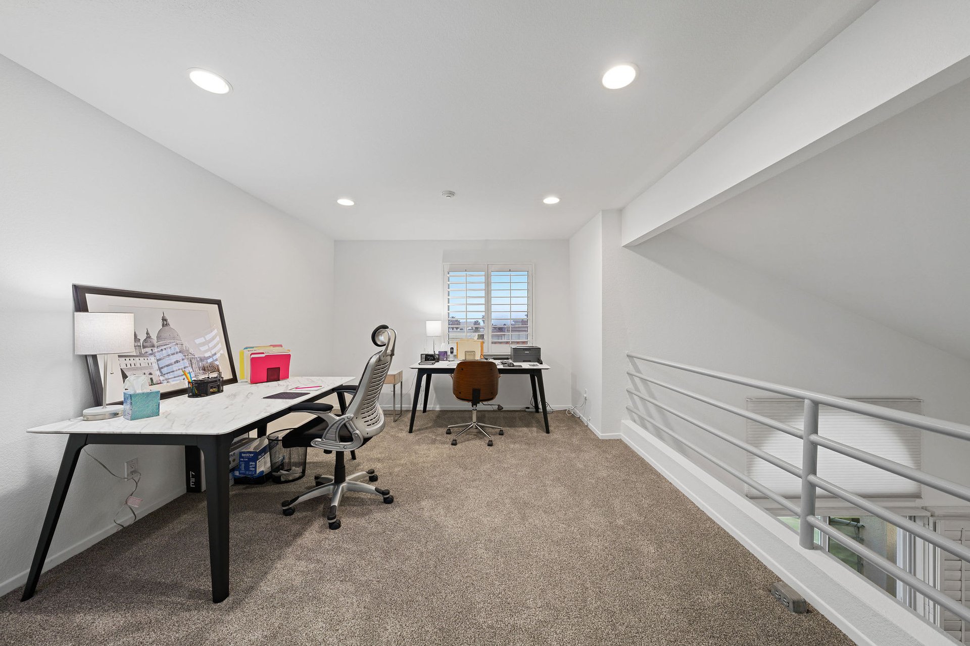 1010 California Ave #307, North of Wilshire