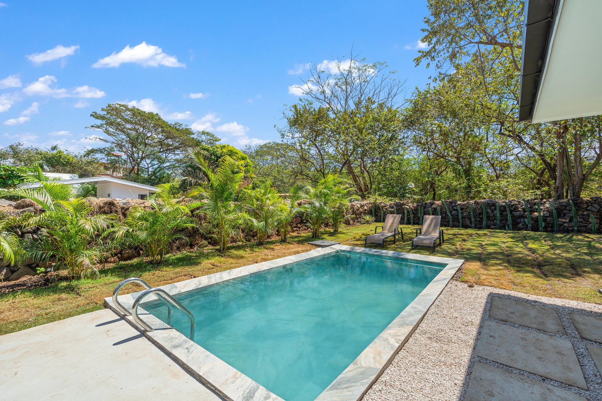 Casa Kuna | 3-Bed Modern Coastal Oasis in the Heart of Playas del Coco