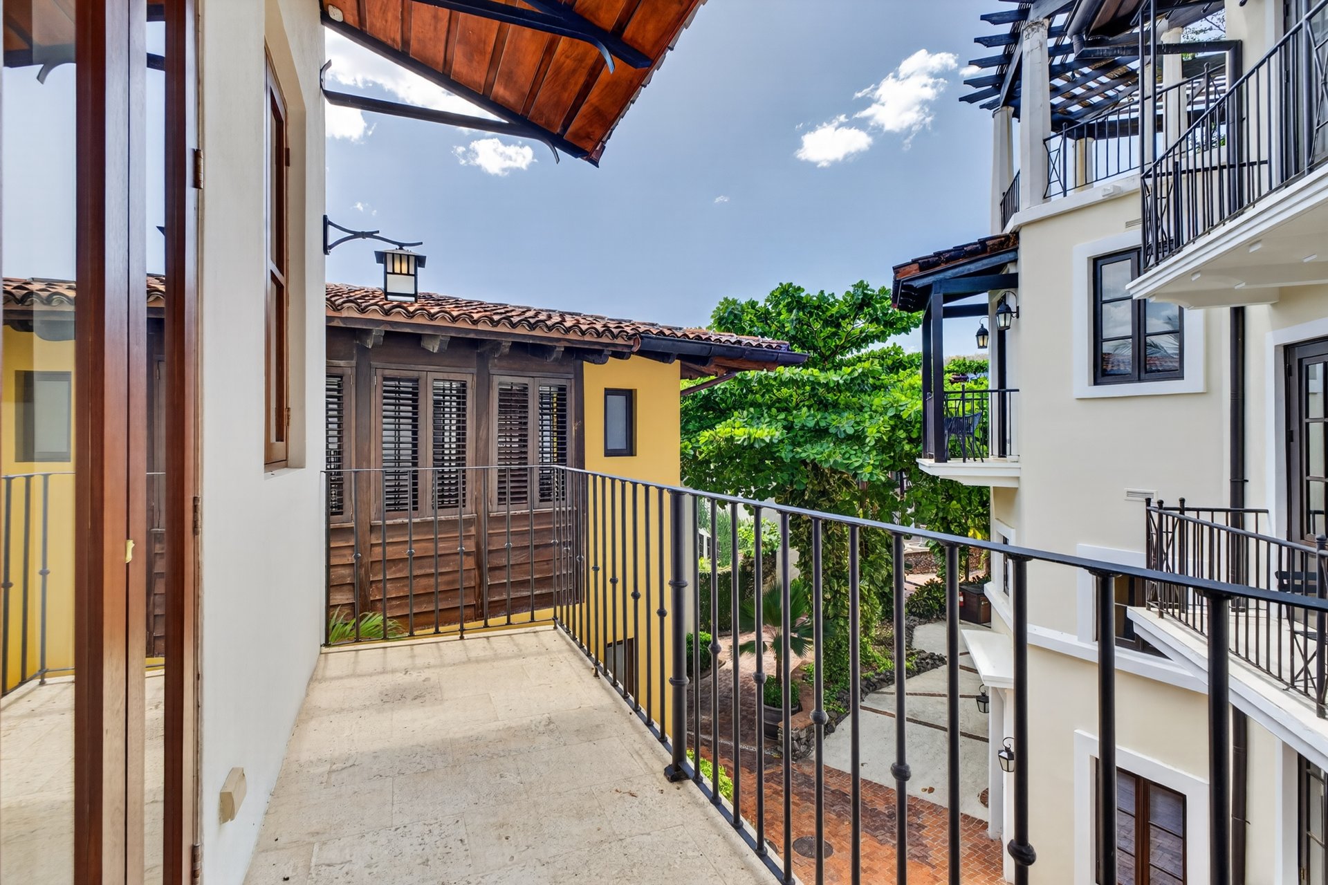 25 Paseo Del Mar | Best-Priced Beachfront Home in Las Catalinas