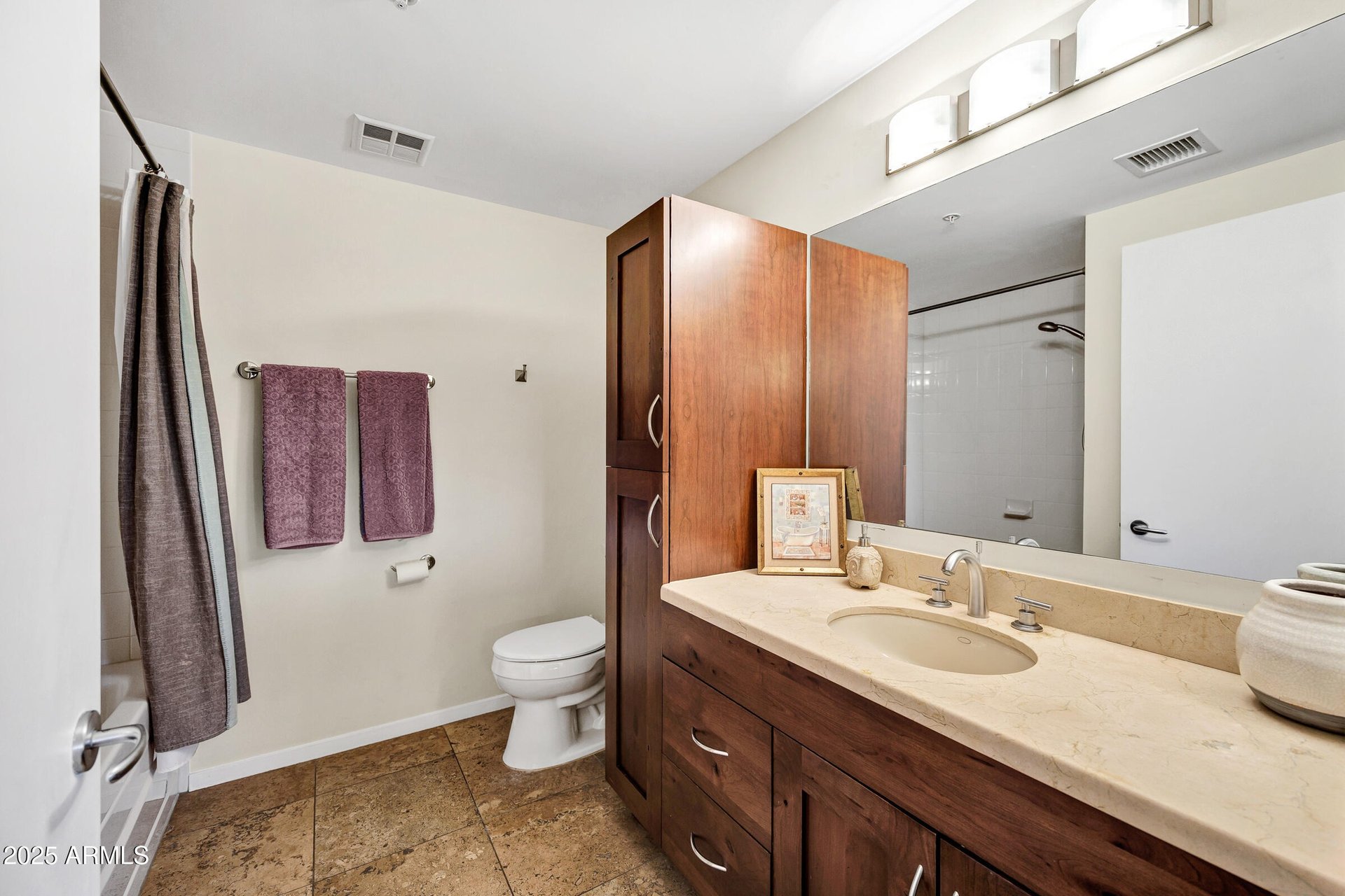 7141 E Rancho Vista Dr, #4005
