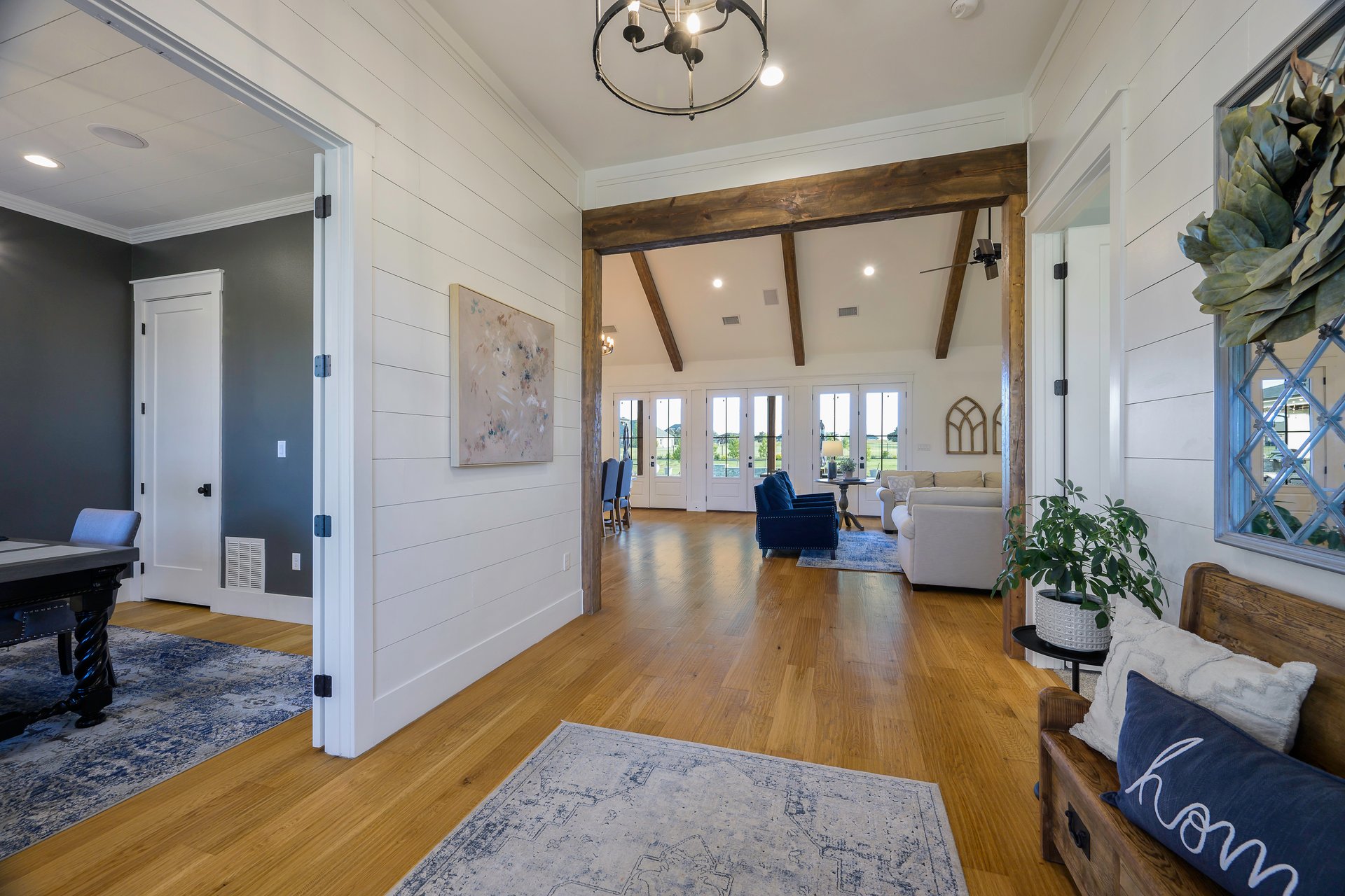 36 Mirror Lakes Court