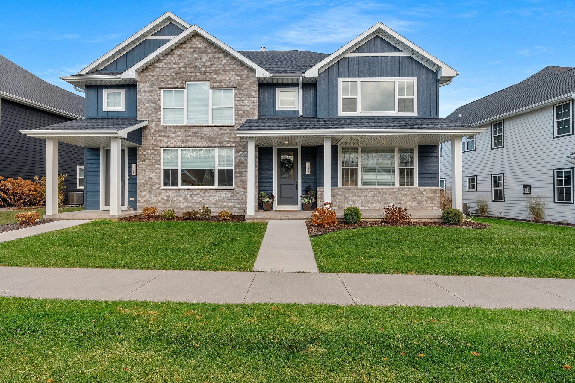 Ellis Hills - Howard Condo
