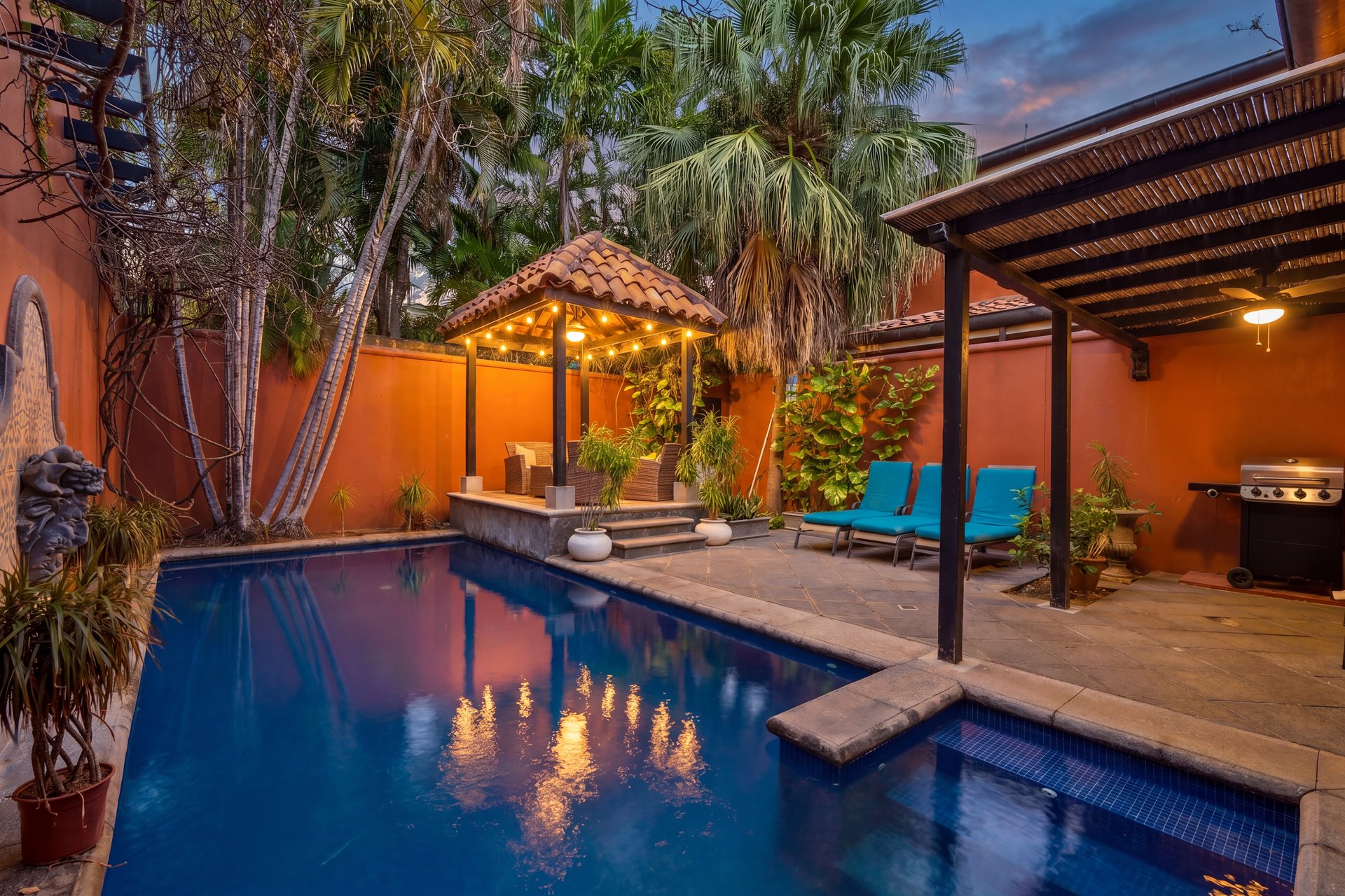 Villa Cerca del Mar 5 | Beach House in Highly Coveted and Intimate Development in Tamarindo/Langosta