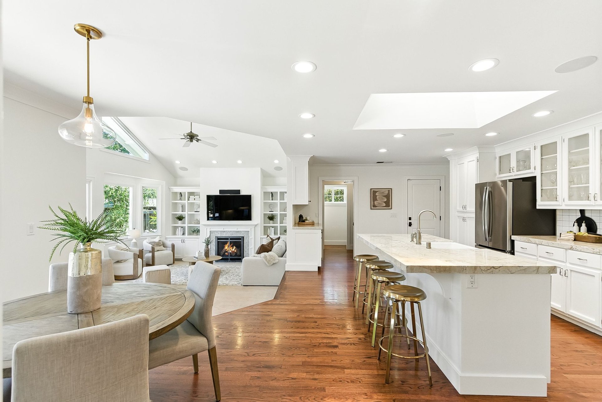 16180 Jasmine Way