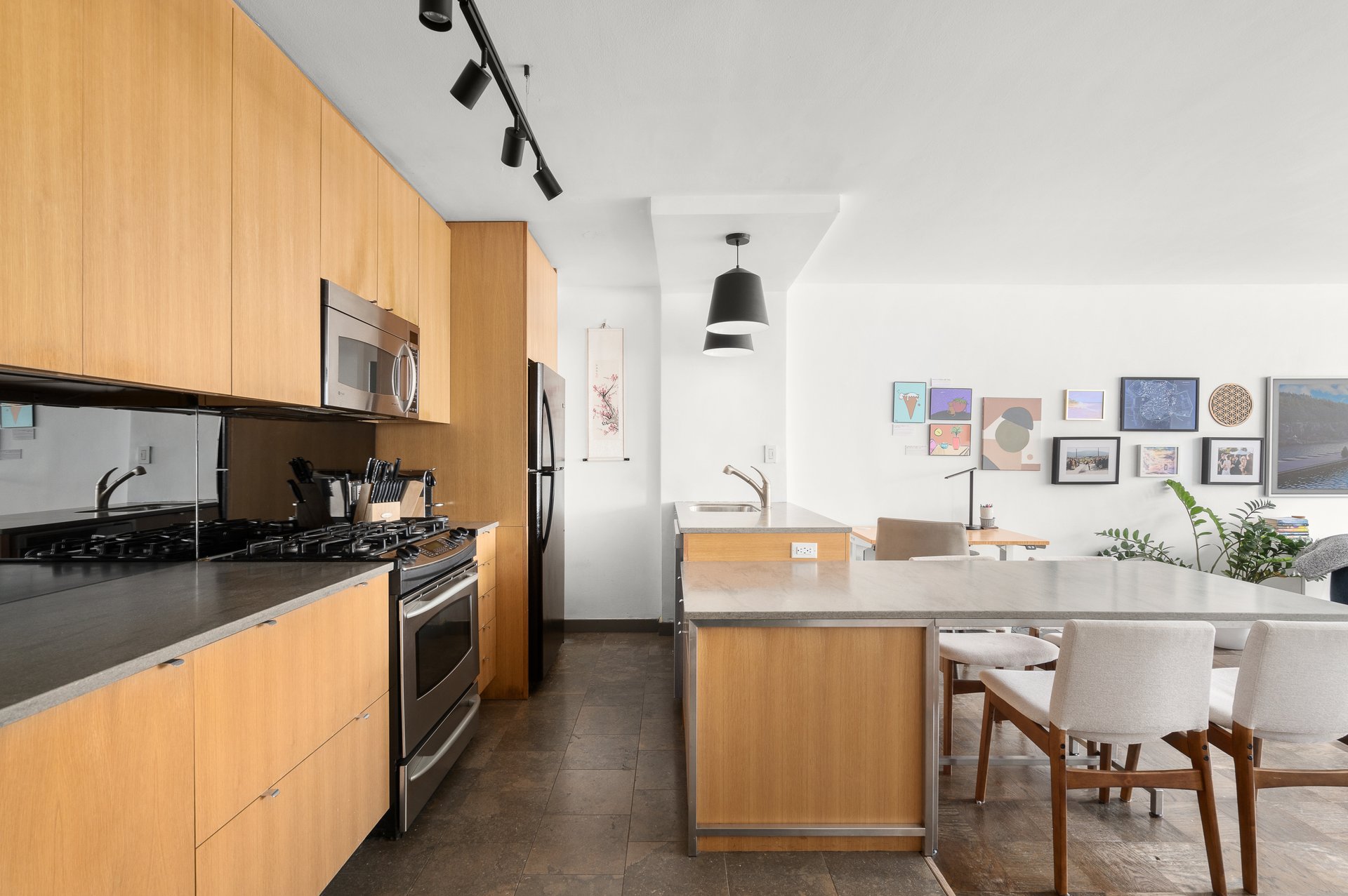 77 7th Avenue, Apt. 17H - The Vermeer