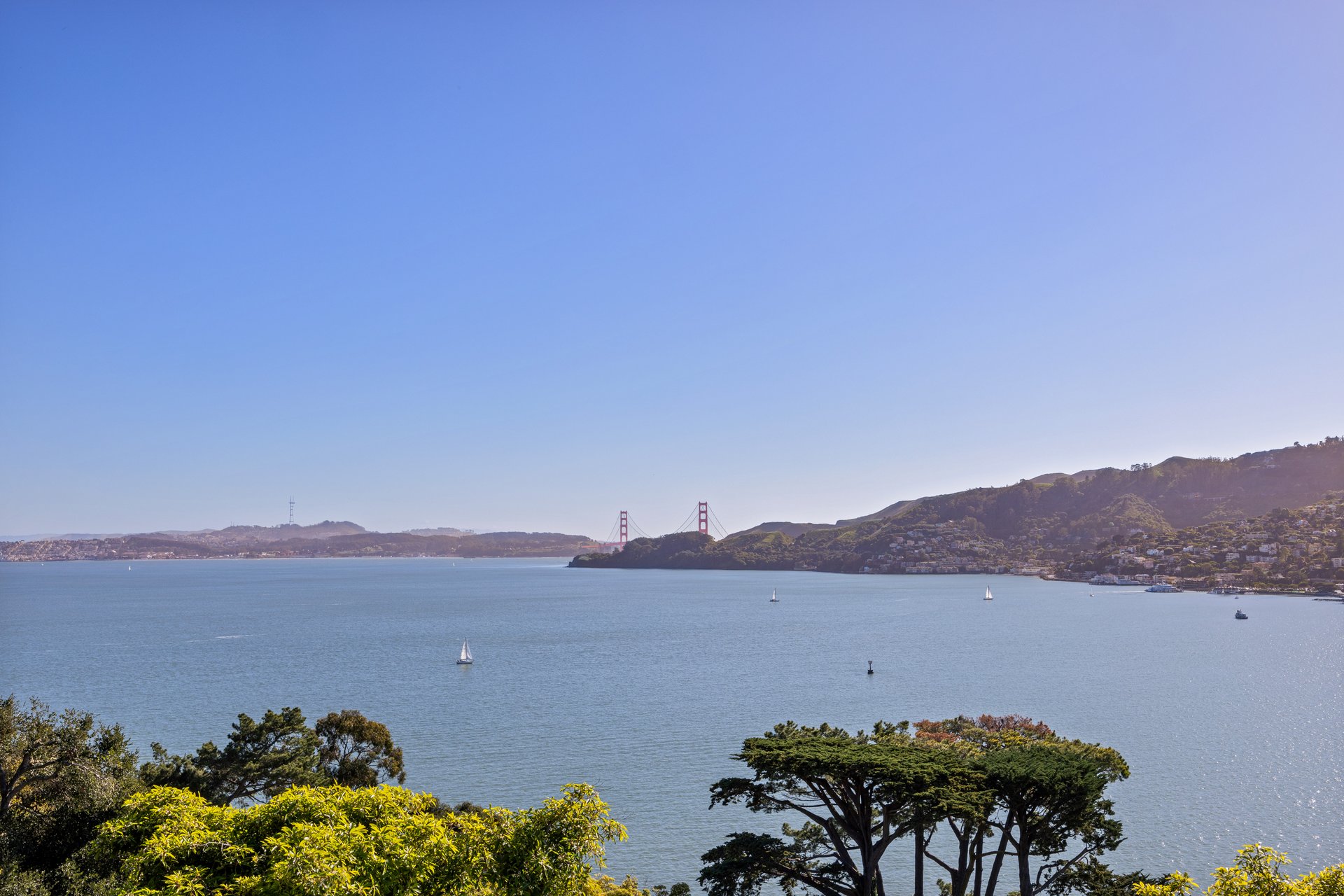 Stunning View Residence