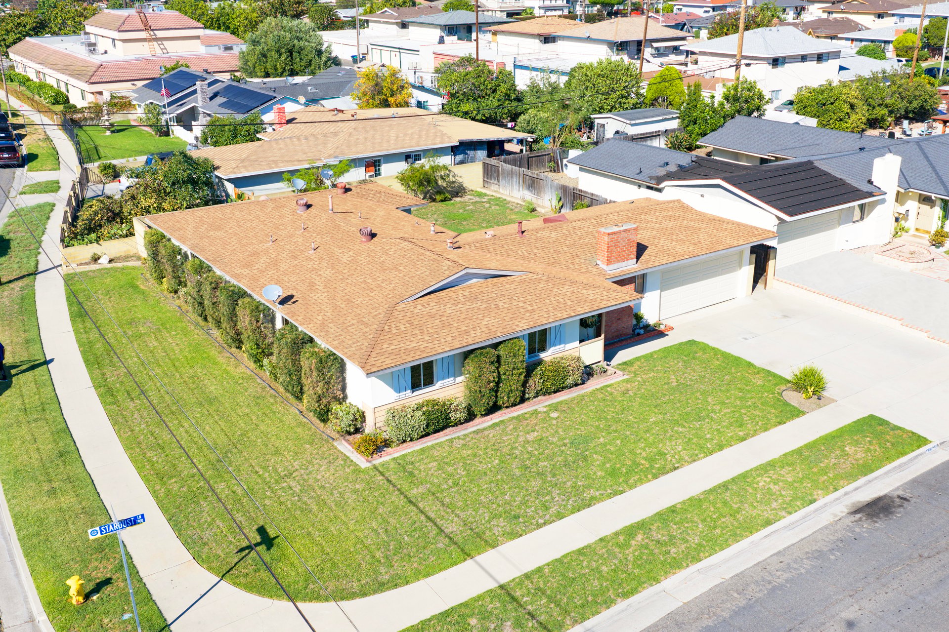 8805 Stardust Lane