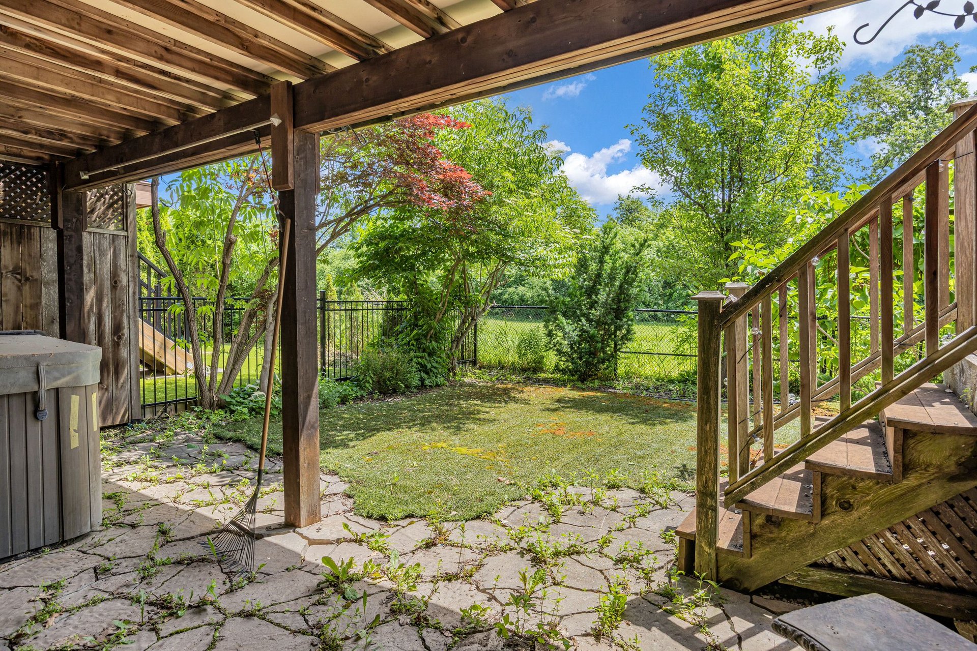 1116 Woodington Lane