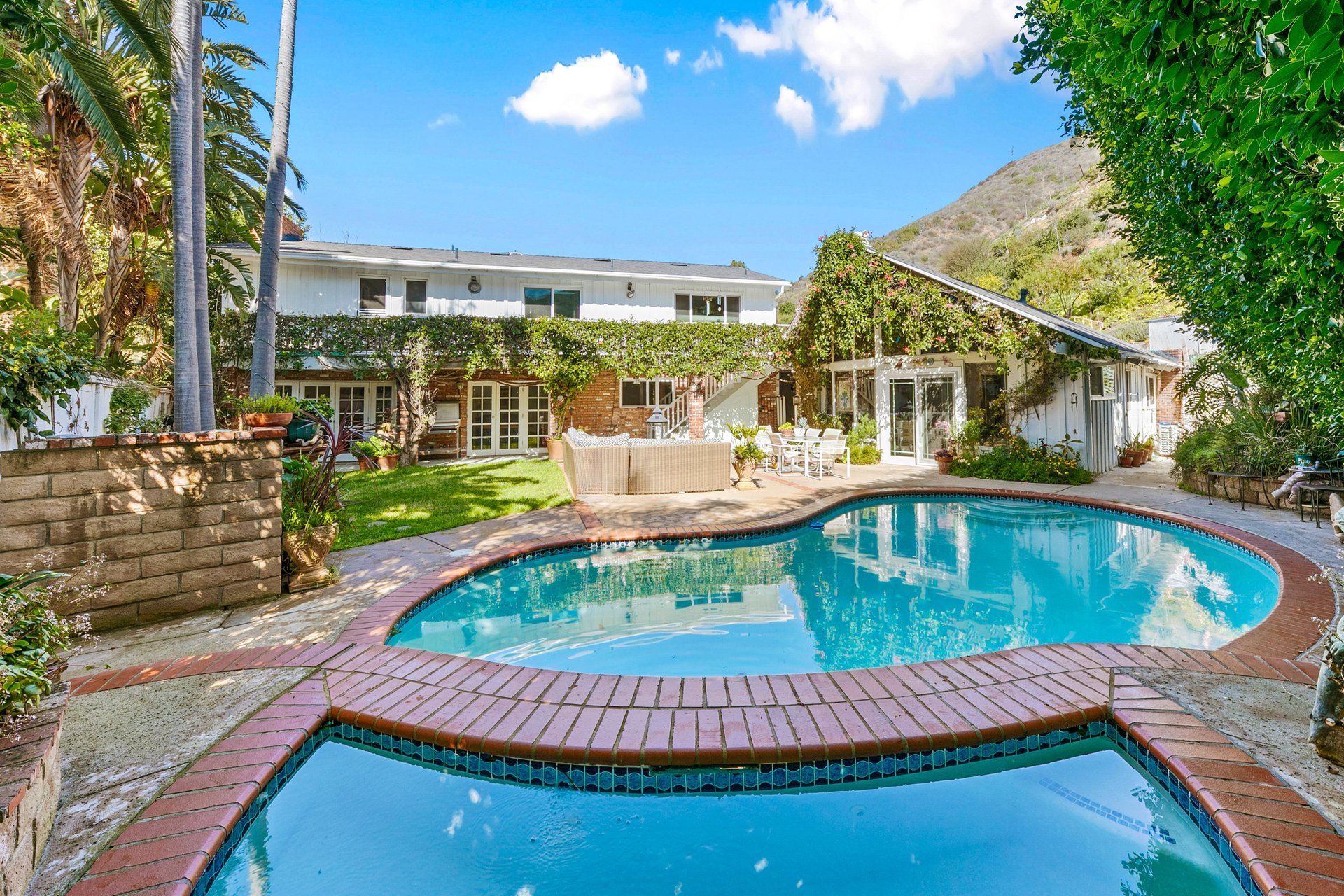 Rare Malibu West Opportunity