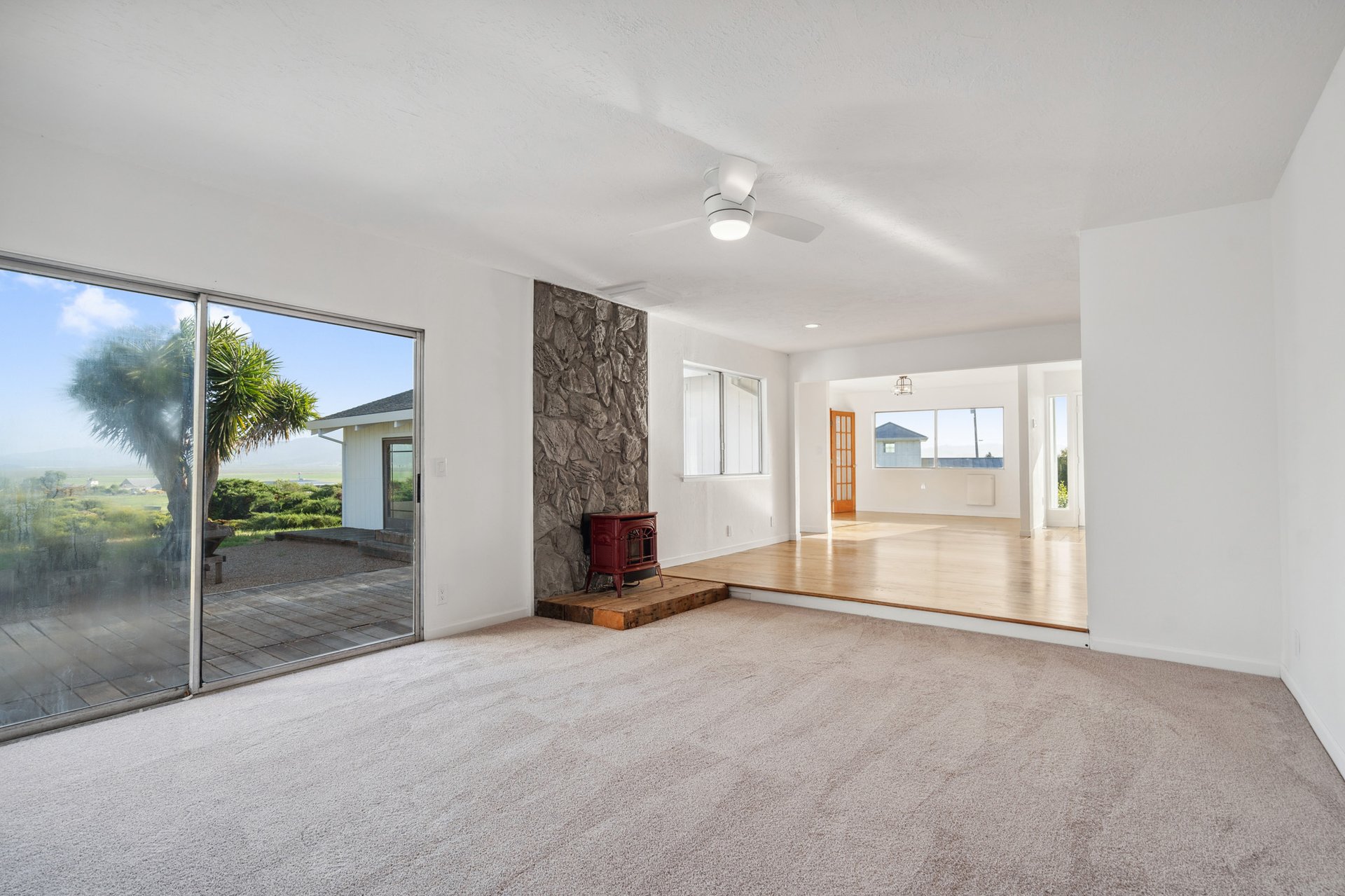 5082 Lakeville Hwy