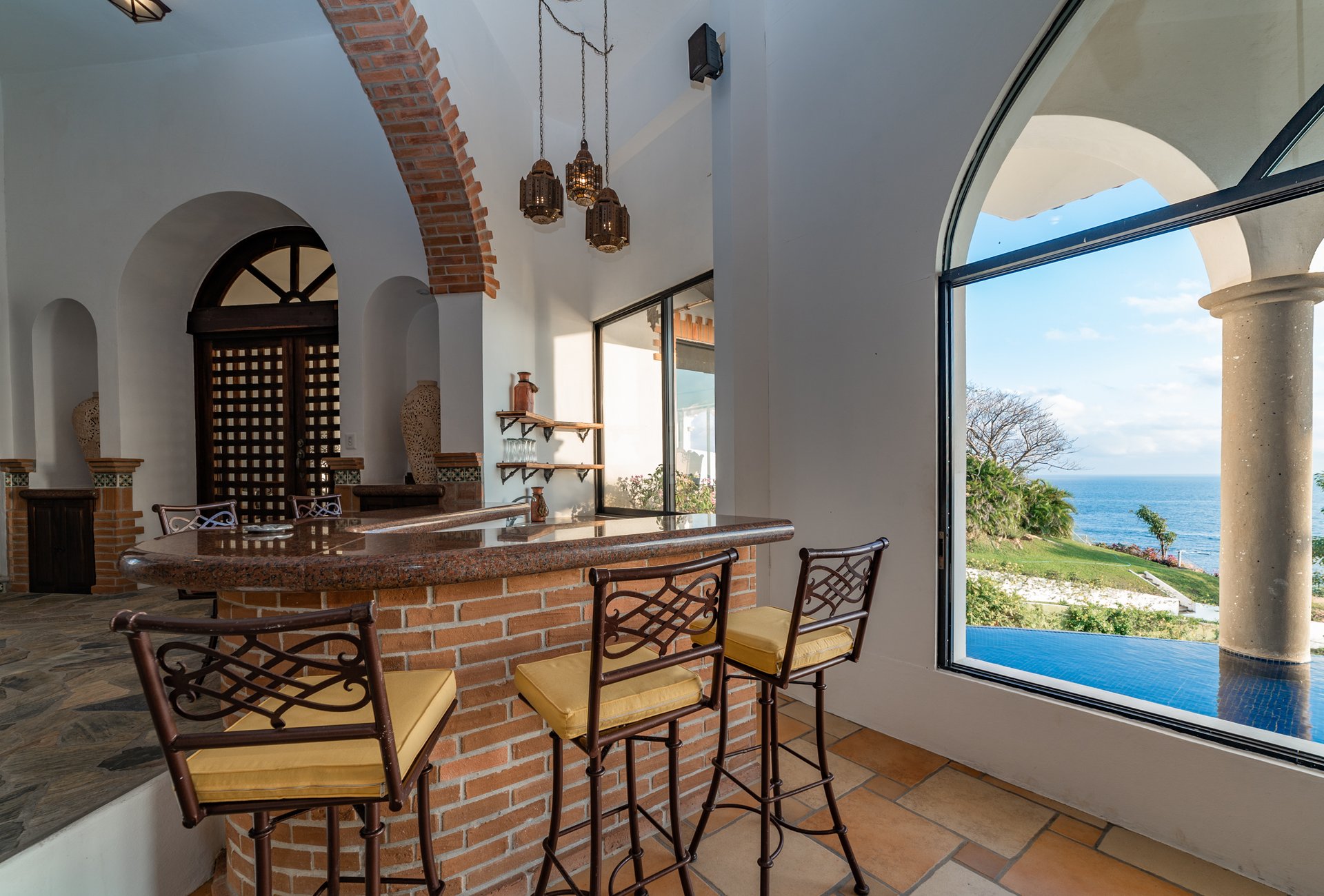 5 Bedroom, Single Family Home, Villa Encantada 
