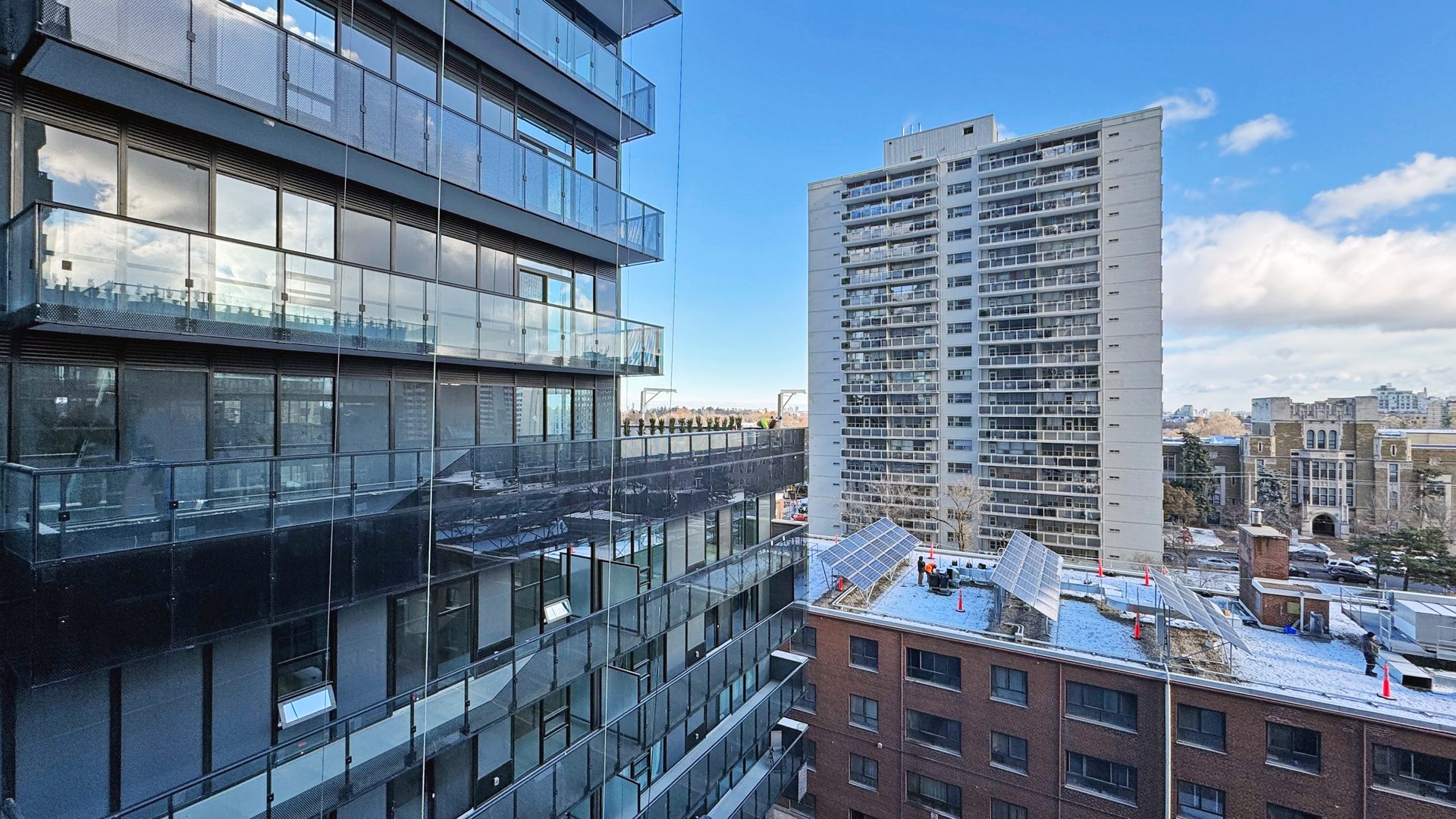 117 Broadway Ave 707