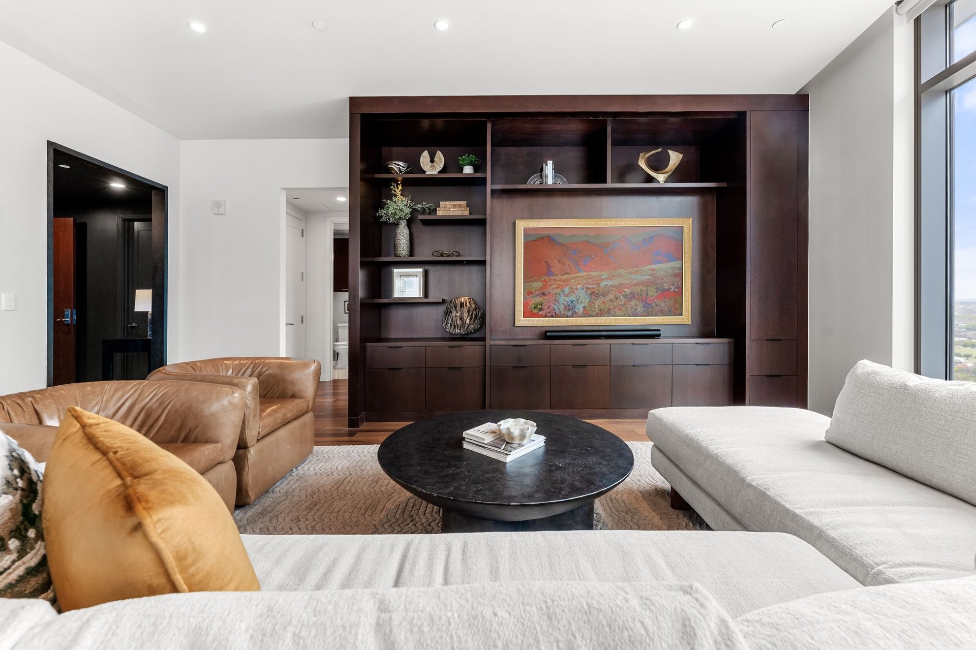 200 Congress Avenue #21E