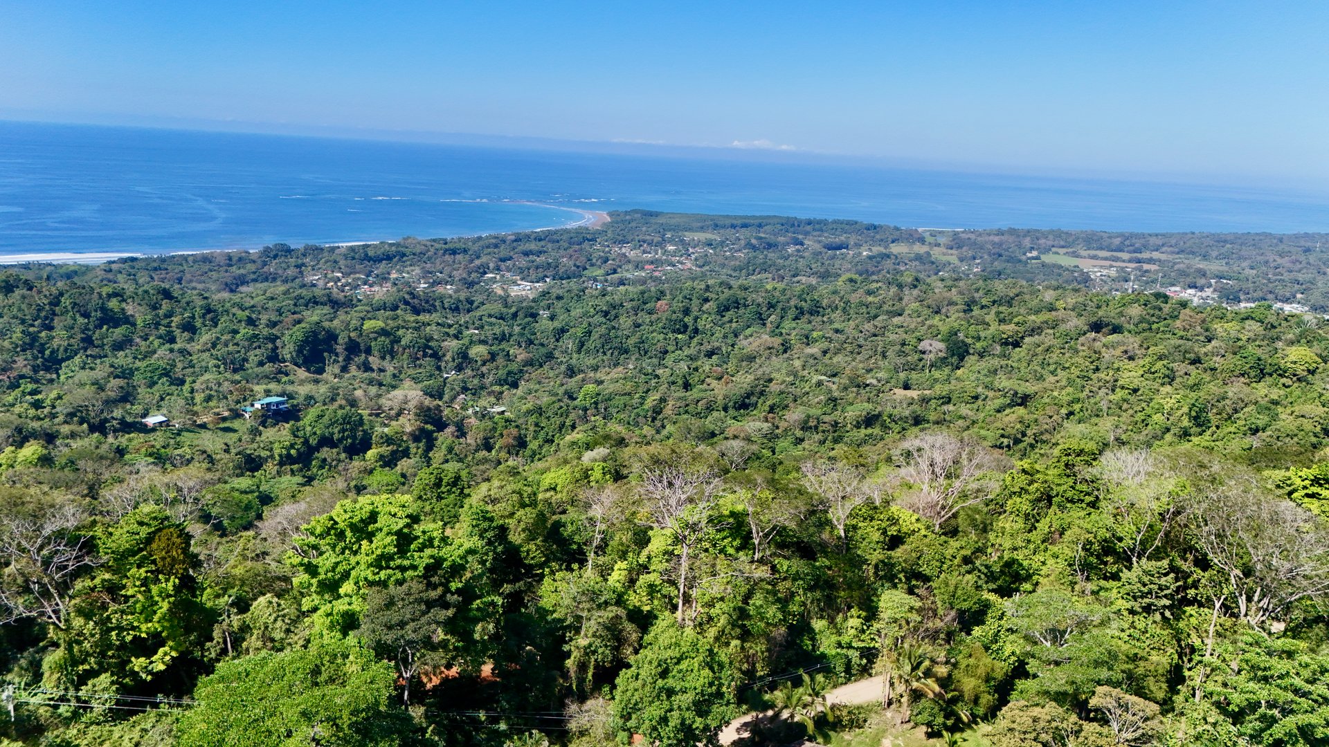 Unique Opportunity, Panoramic Ocean Views of the Whale's Tail Beach!