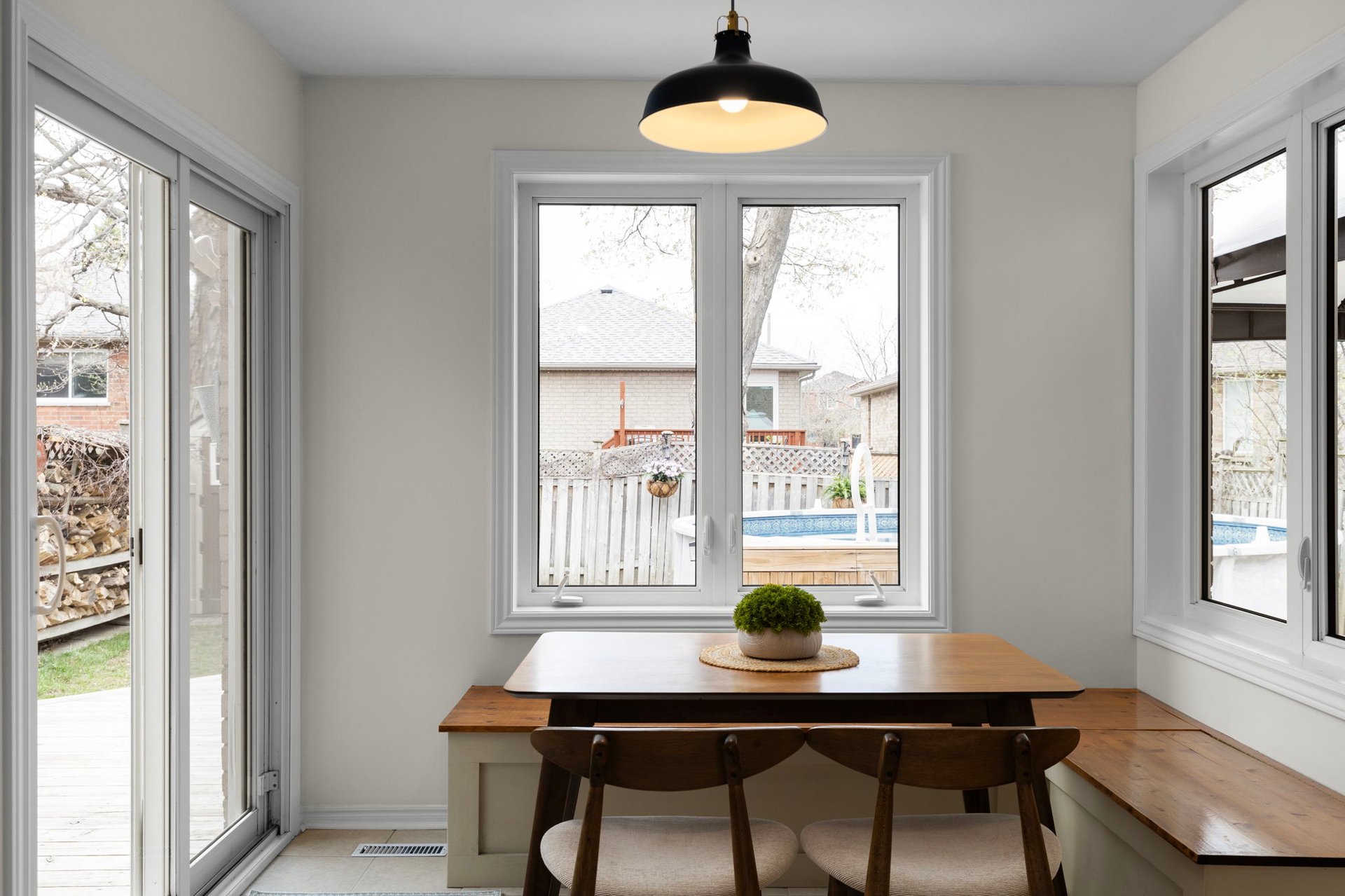 255 Hickling Trail, Barrie