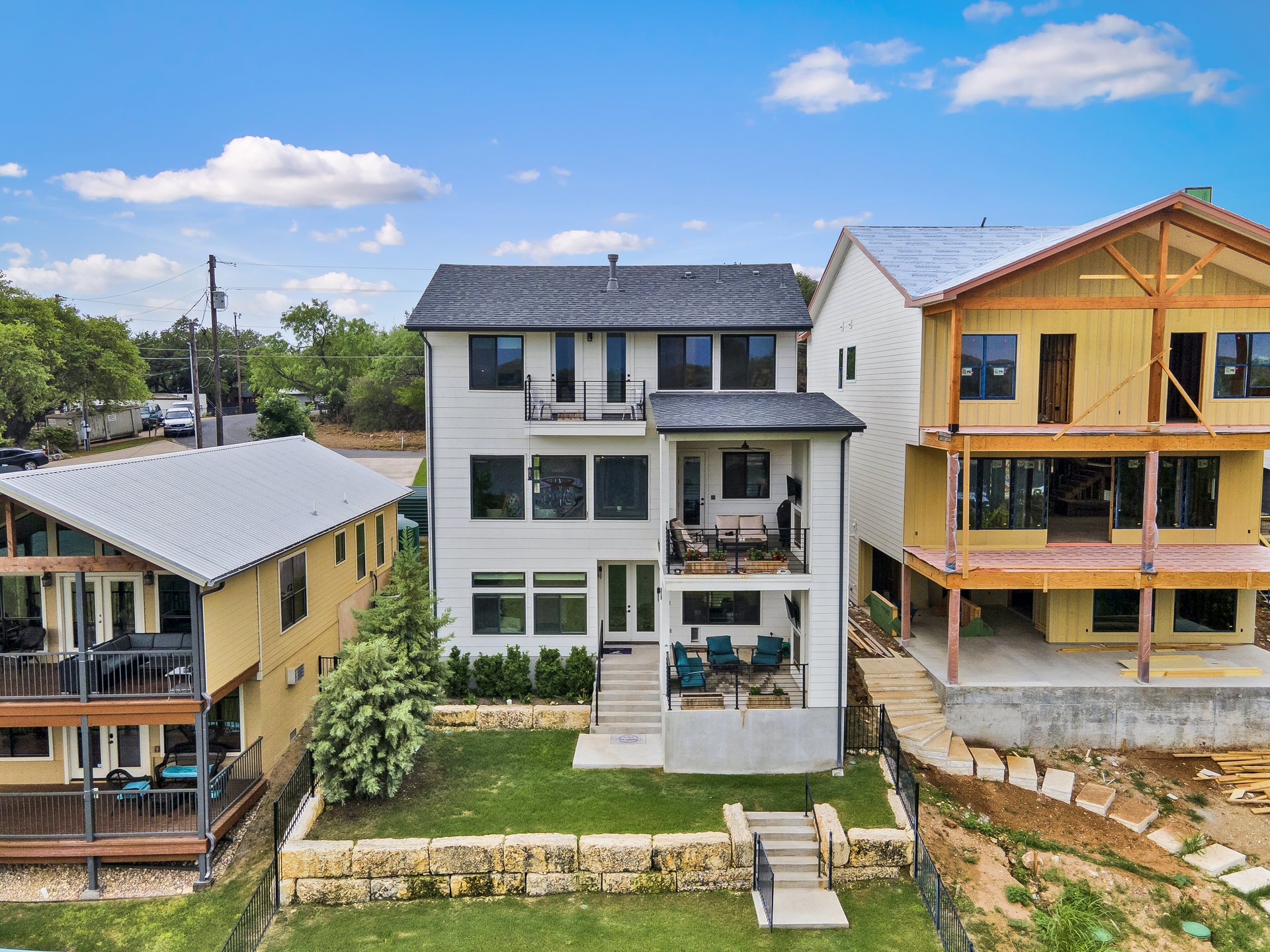 1215 Lake Shore Drive