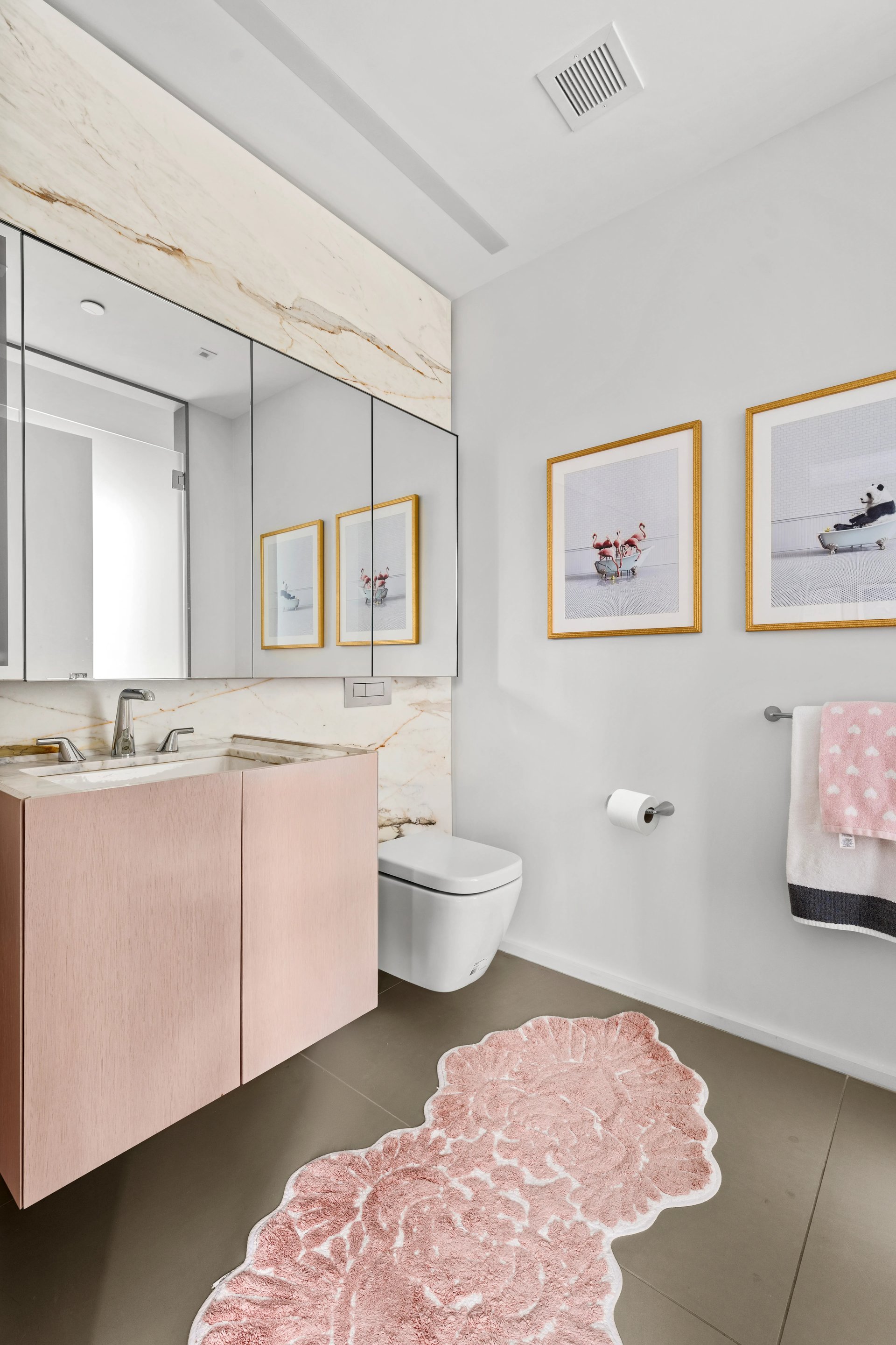 121 East 22nd St, #S901