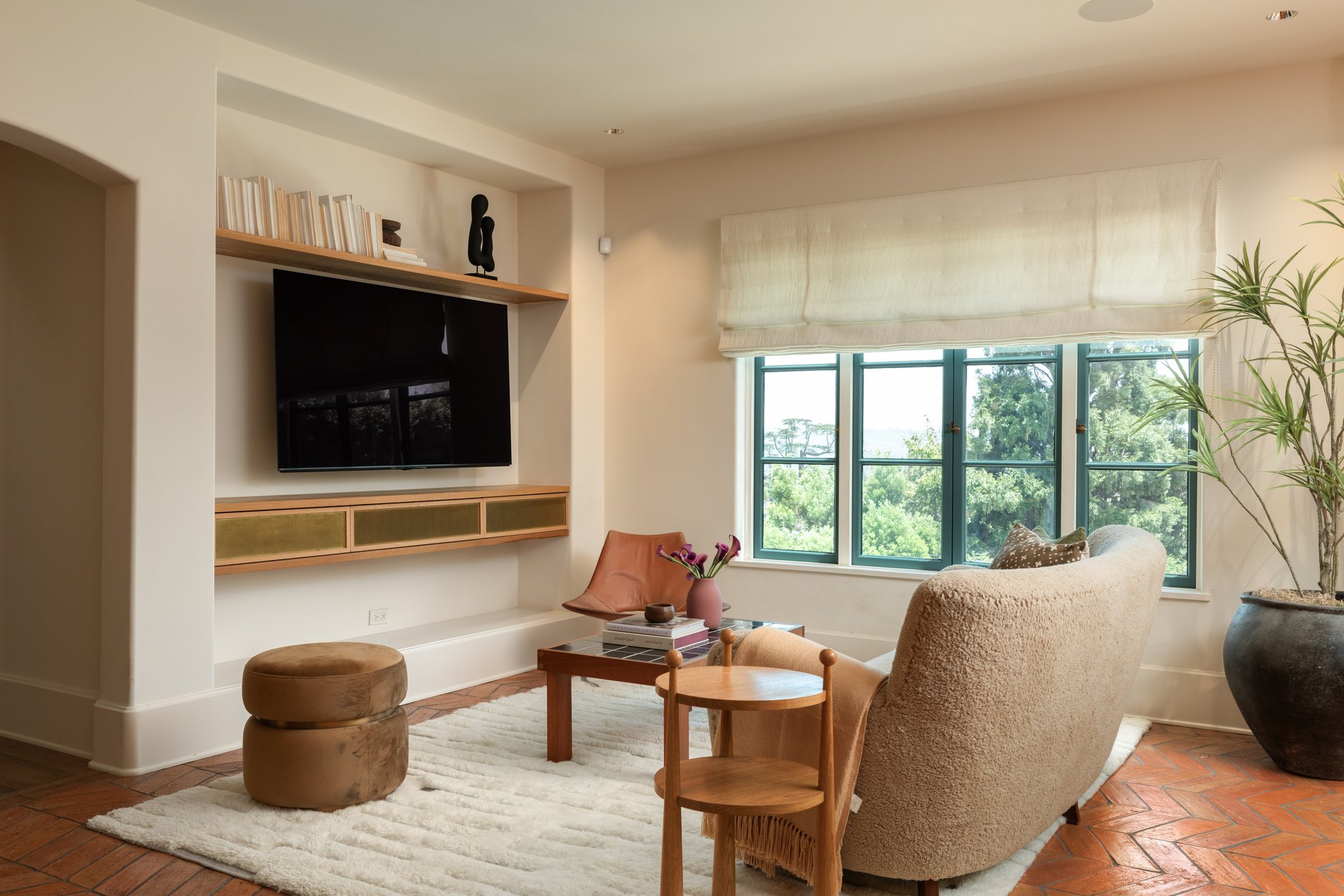 3842 Carnavon Way, Los Feliz 