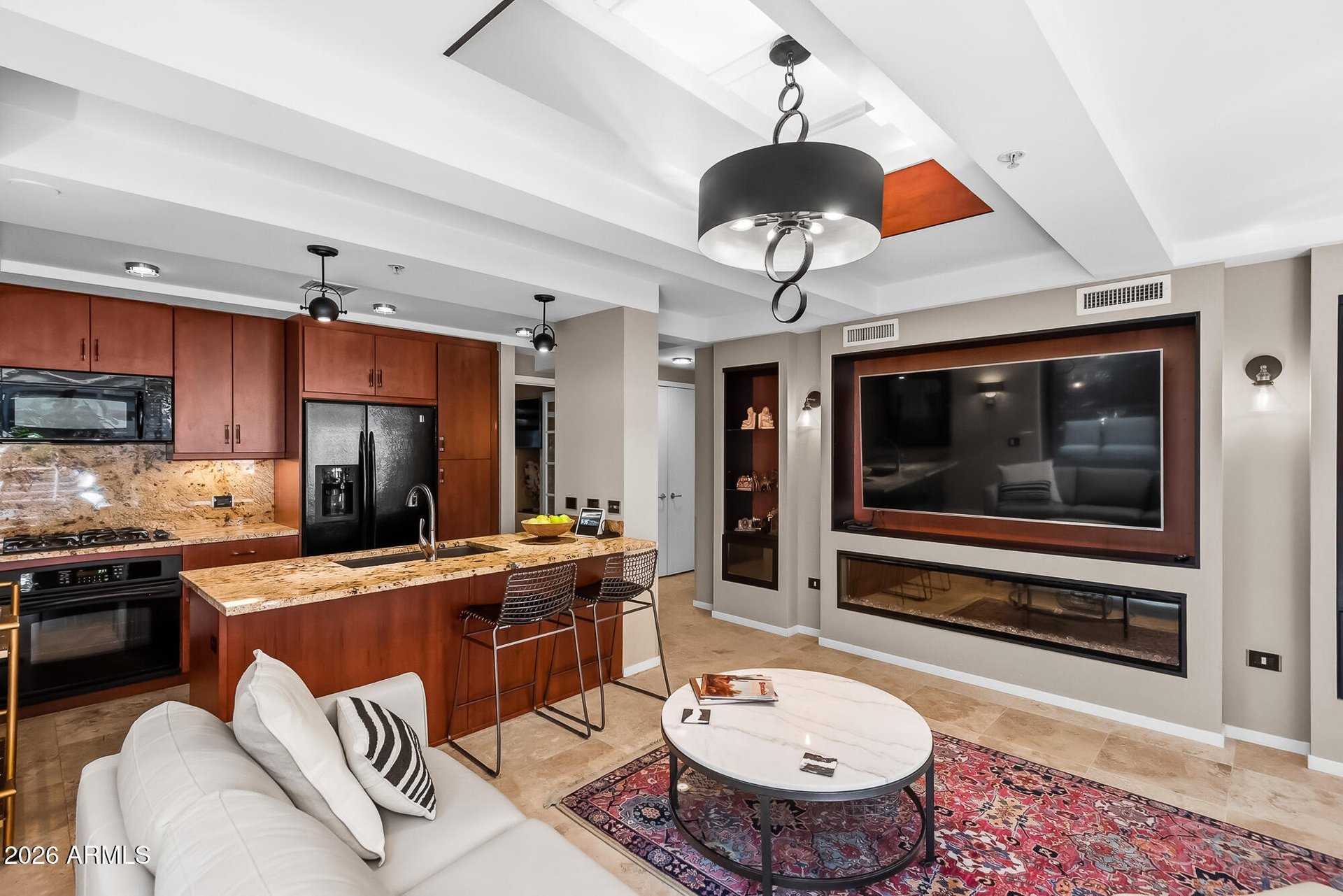 7141 E Rancho Vista Dr, #2014