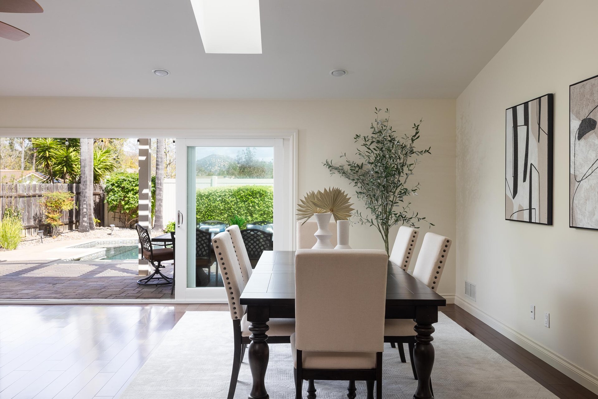 17205 Vendor Pl