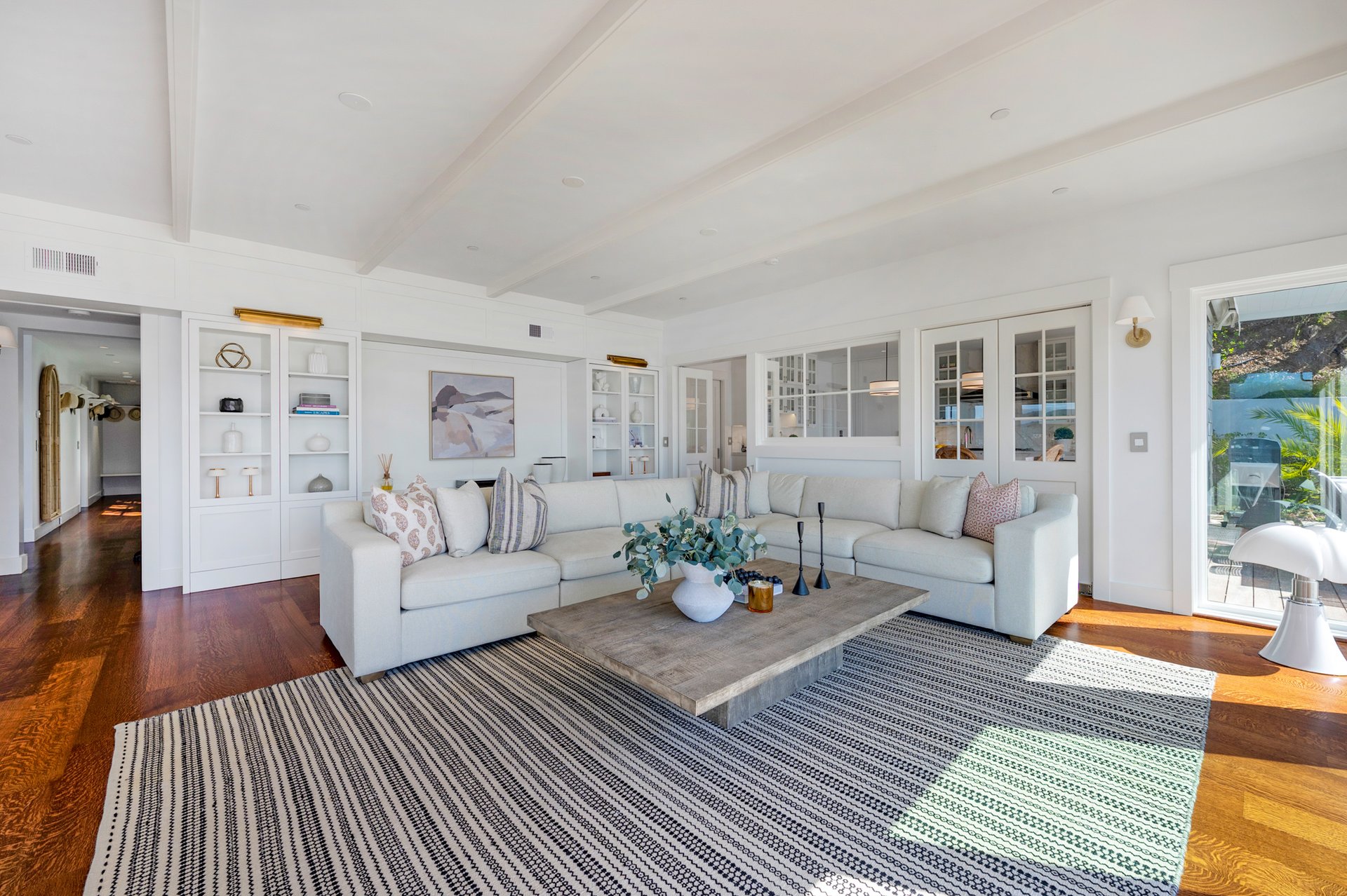 Stunning View Residence