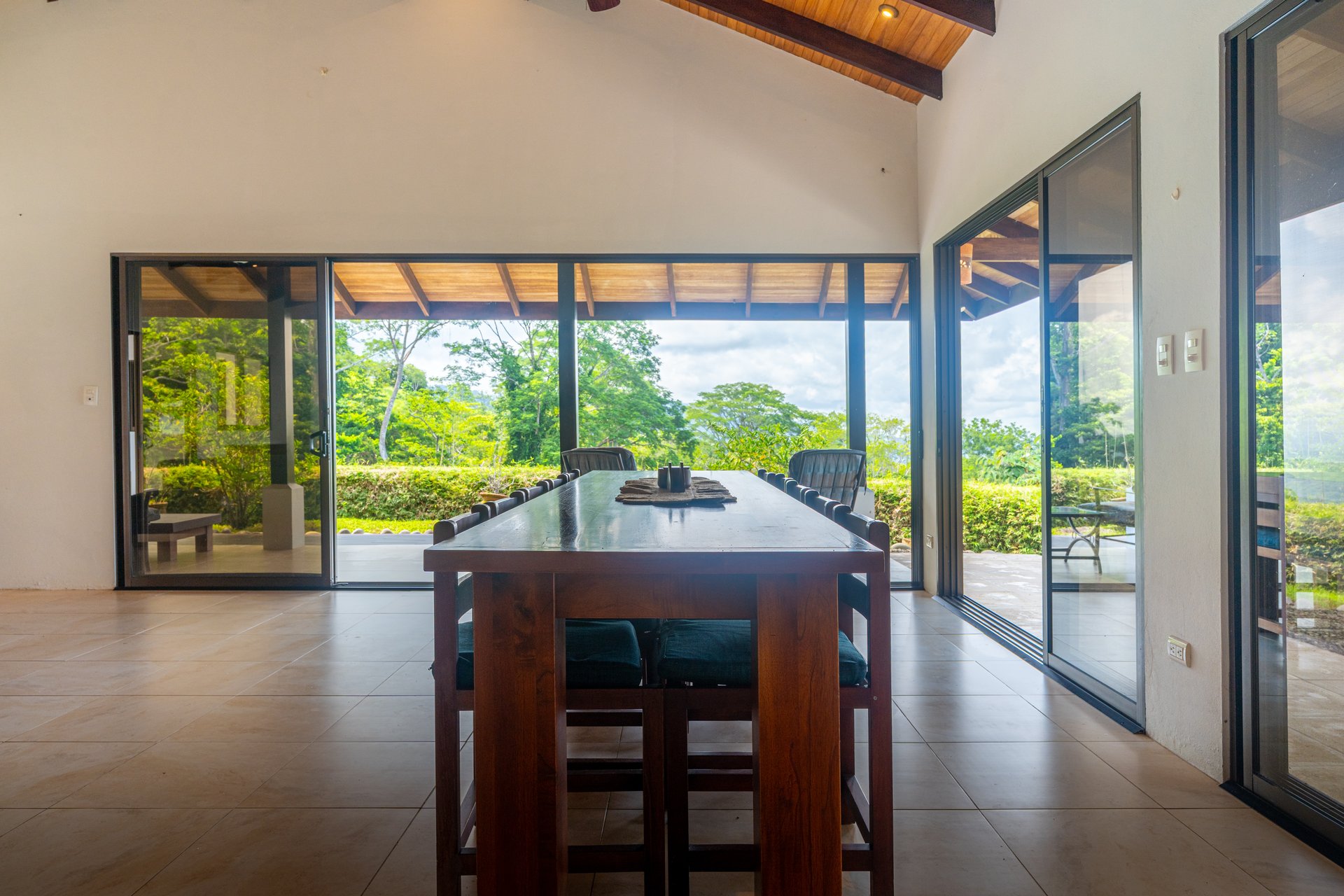 3 Bedroom home in Cinco Ventanas with Incredible Ocean View!
