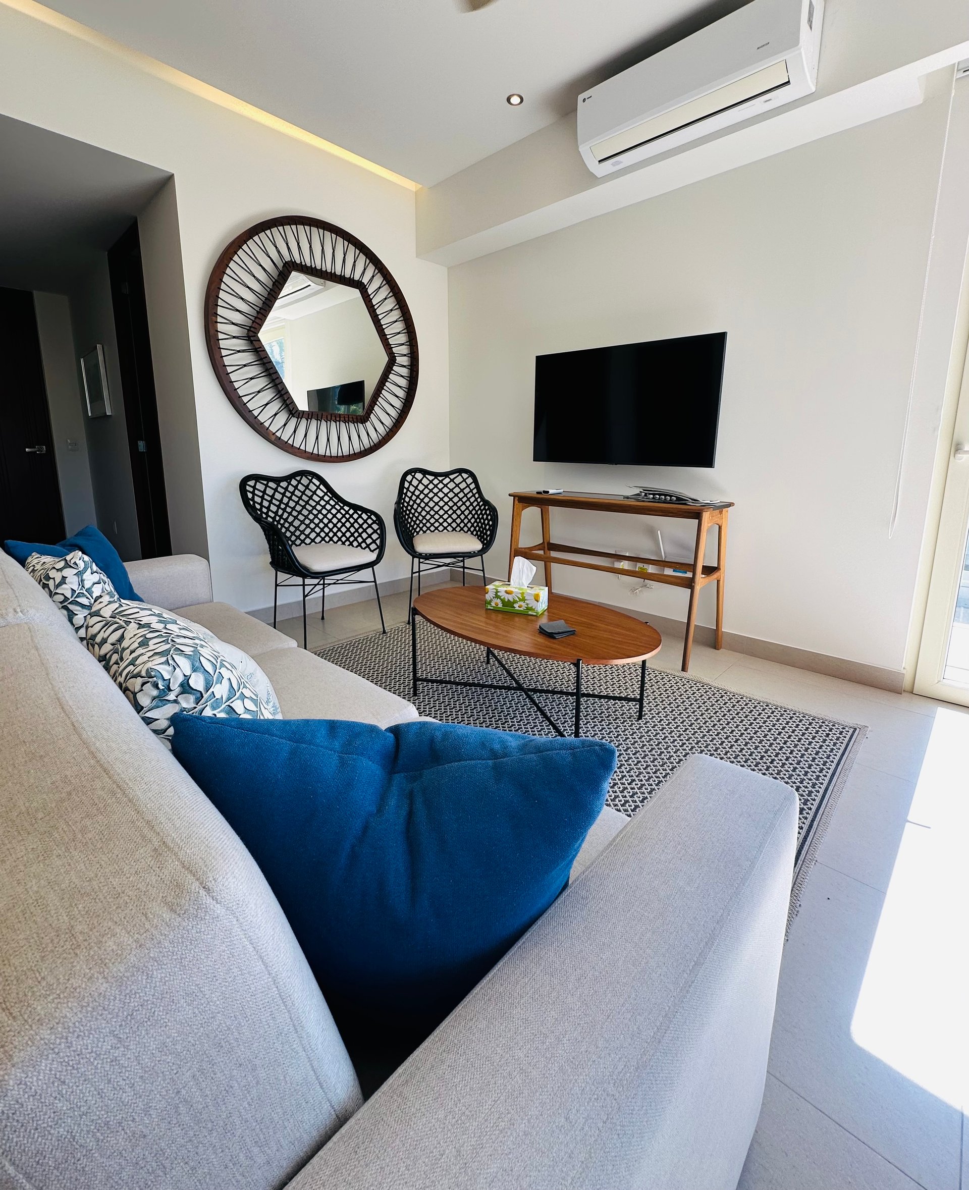 🌊 FOR RENT - Pavilion - 2 Bed Ocean Views - Check-In to the Extraoardinary!