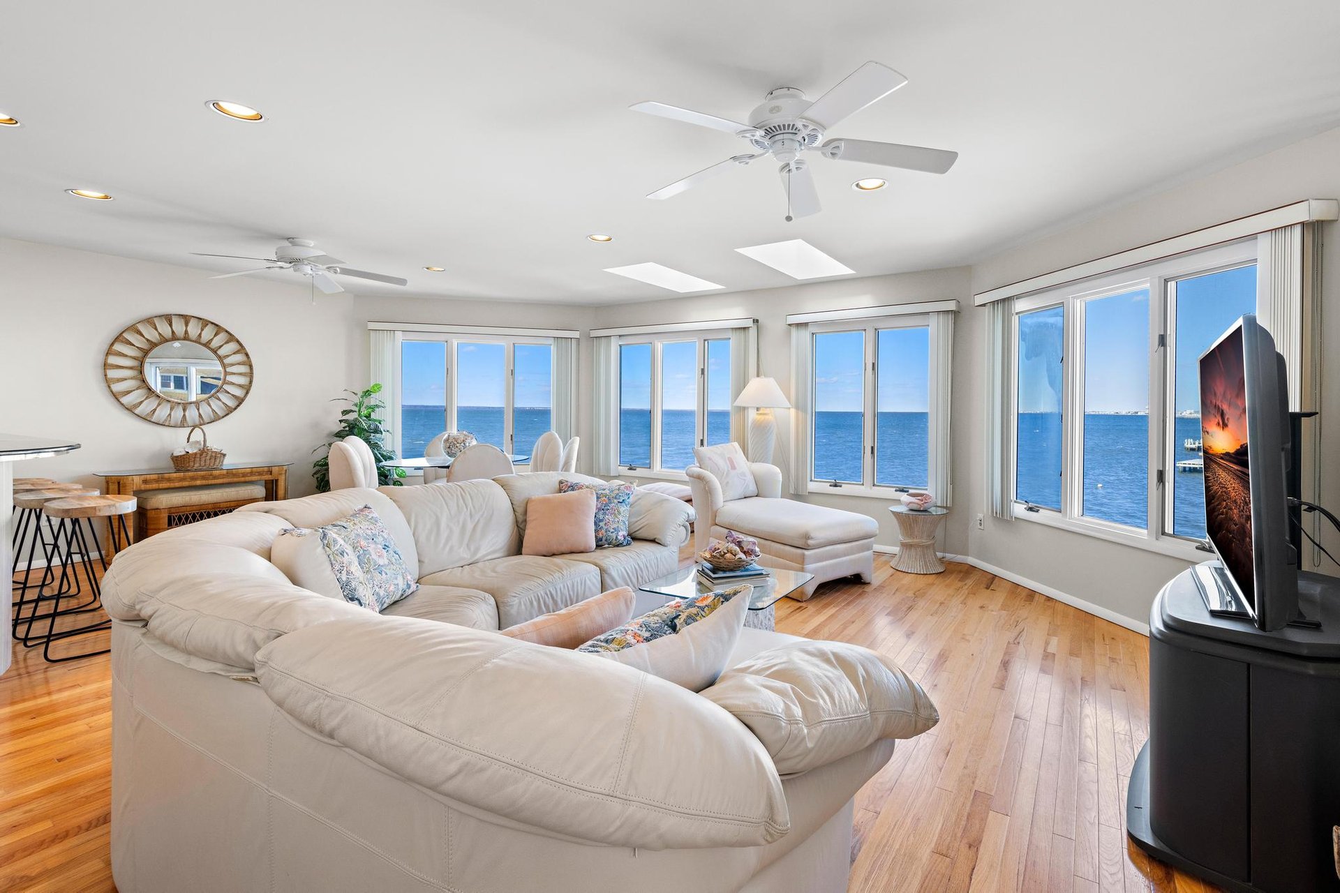 293 W 17th Street, Surf City