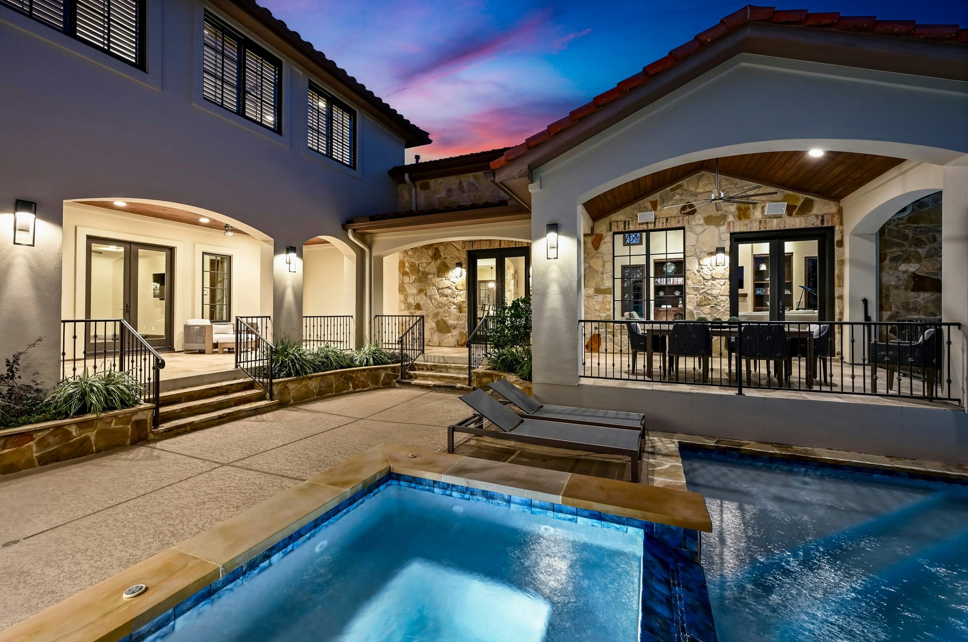 10213 Amwell Cove