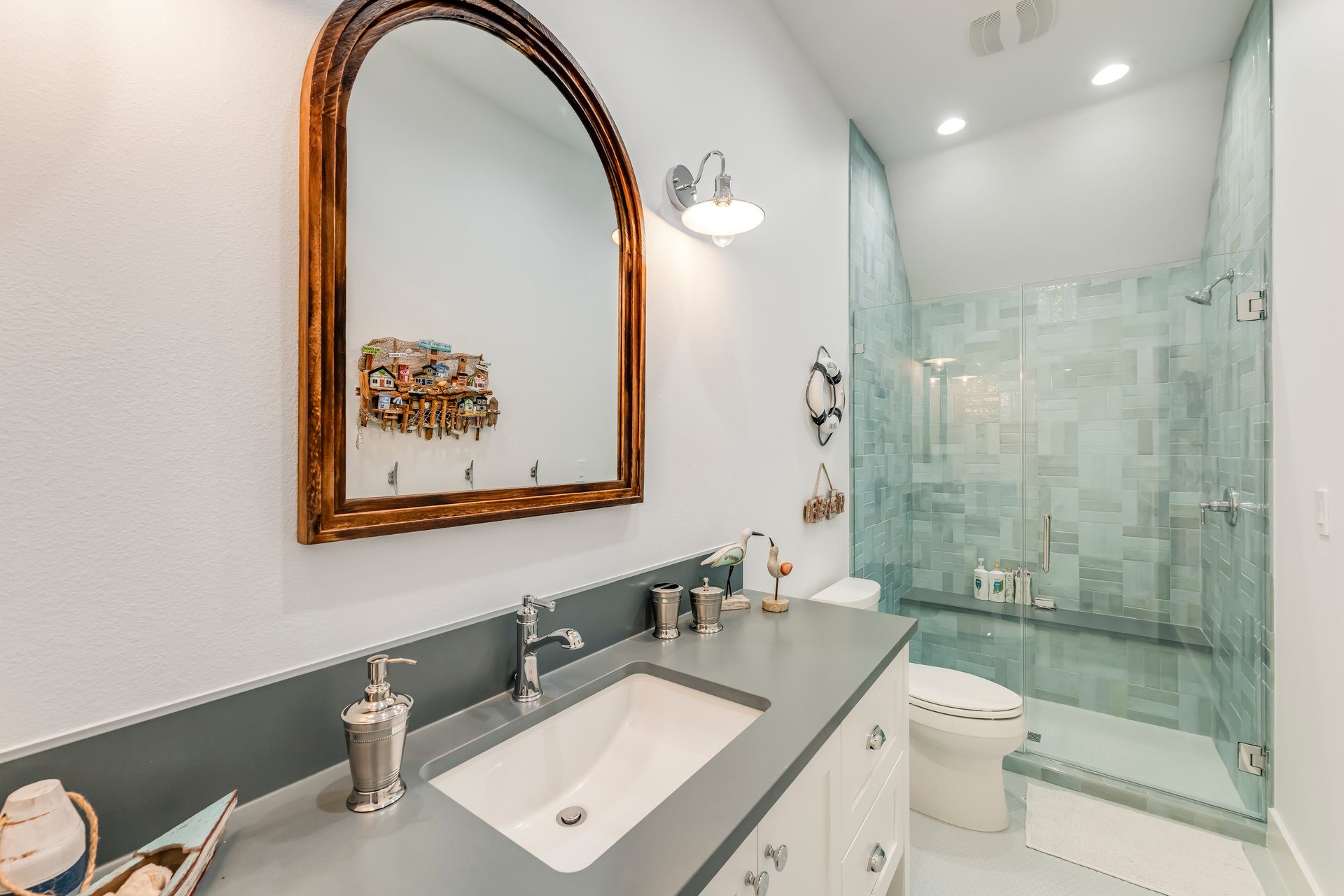 Dewdrop Street, 6110 Sq. Ft.