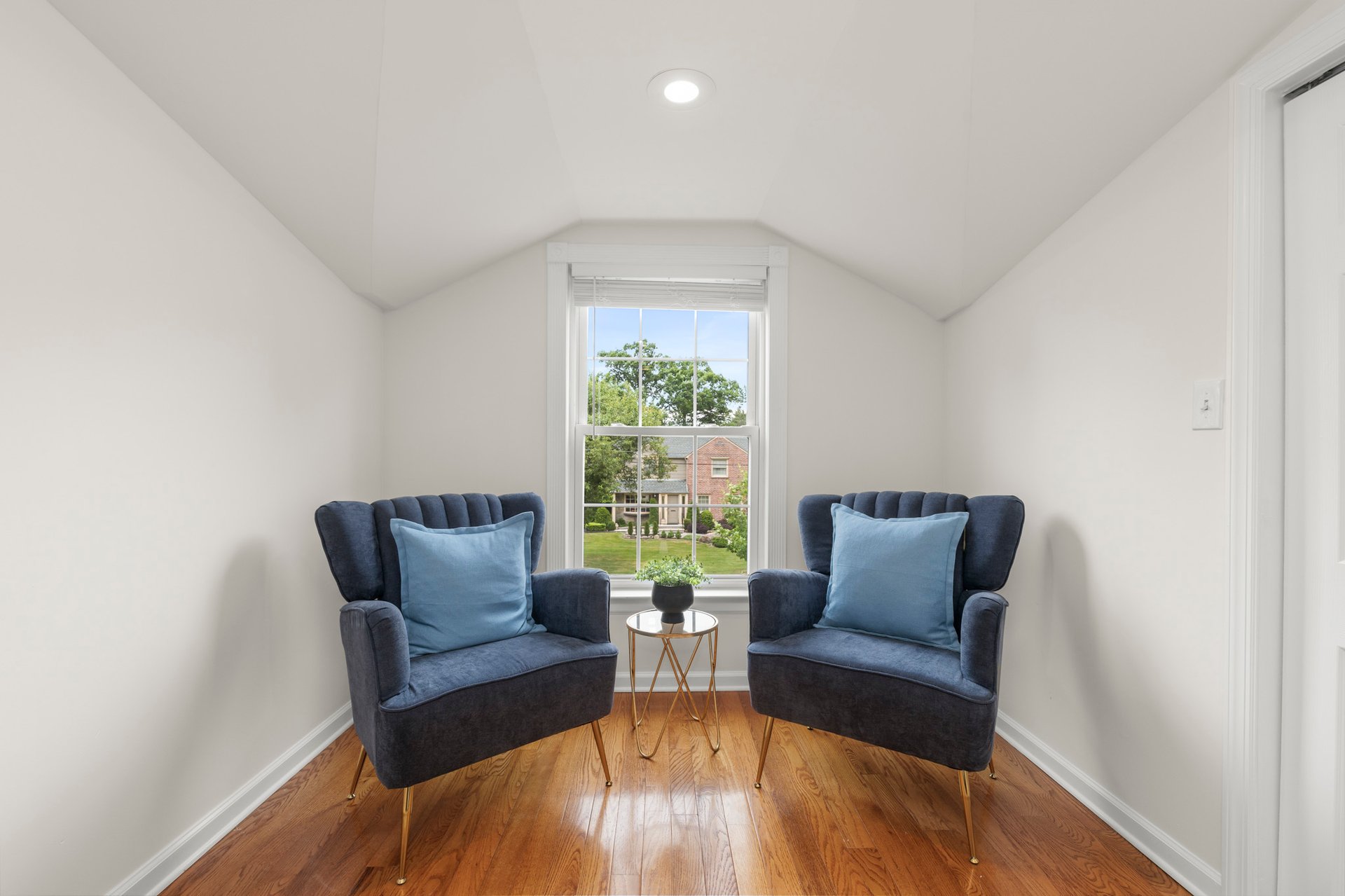 Timeless Elegance. Premier Deerfield Location. Exceptional Living.