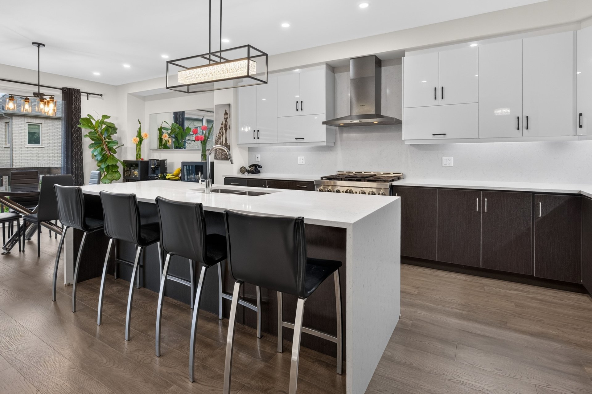 3364 Vernon Powell Drive, Oakville