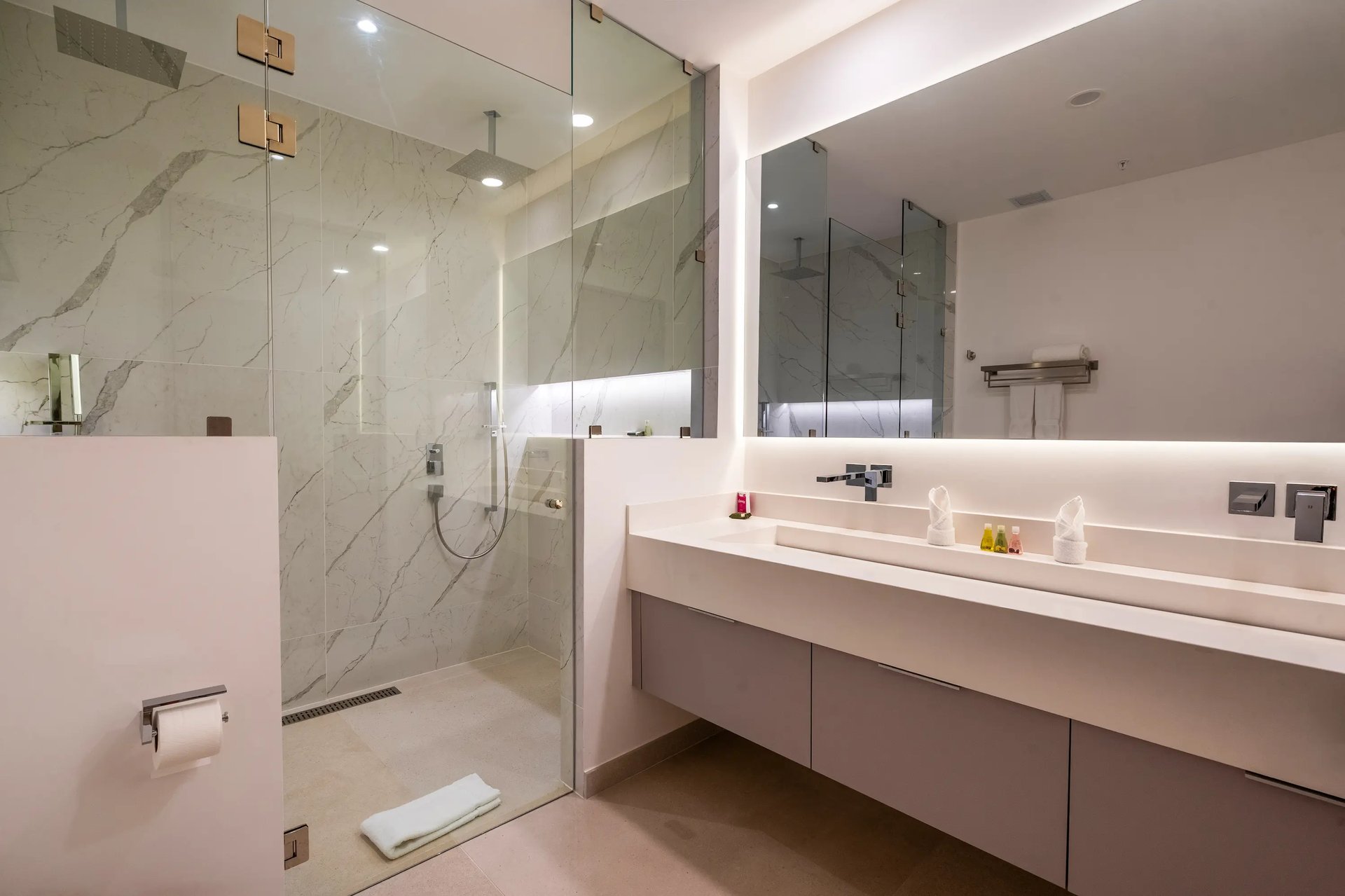 Apartment 701 | Penthouse