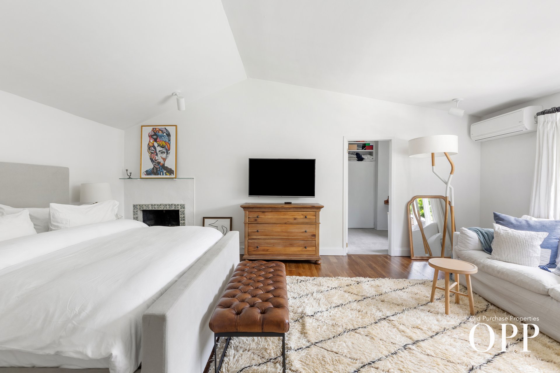 A Timeless Brookhaven Hamlet Retreat
