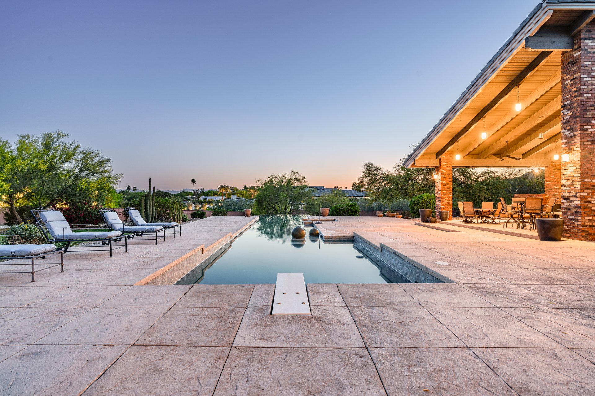 Luxury PV Hilltop Sanctuary