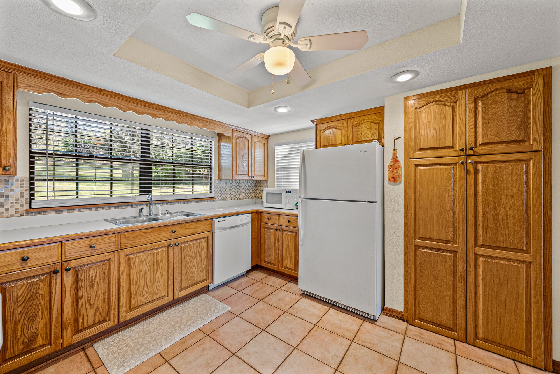 11045 FORT KING RD